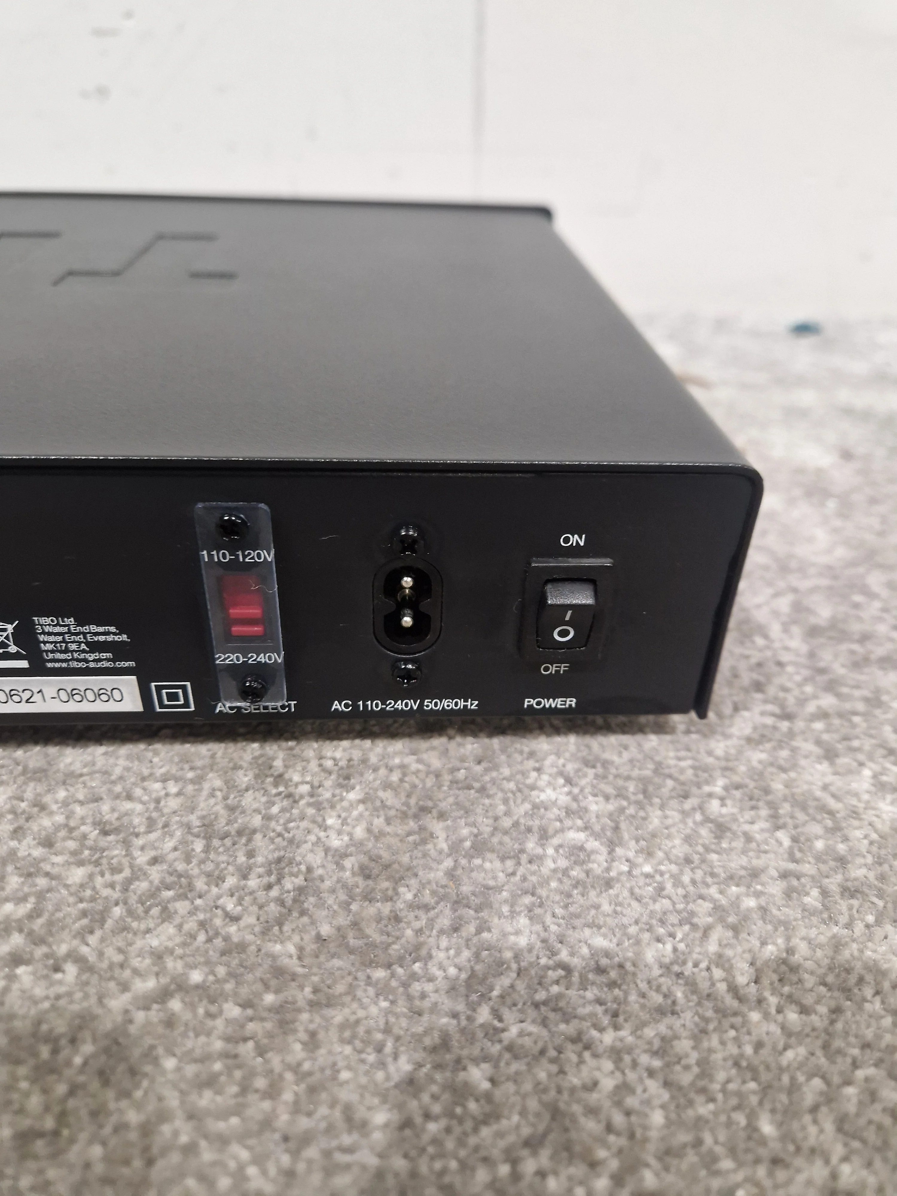 TIBO TI435 - DAB/DAB+/FM Stereo Hi-Fi Tuner - Black - Like New w/ Original Box & Manuals - Image 4
