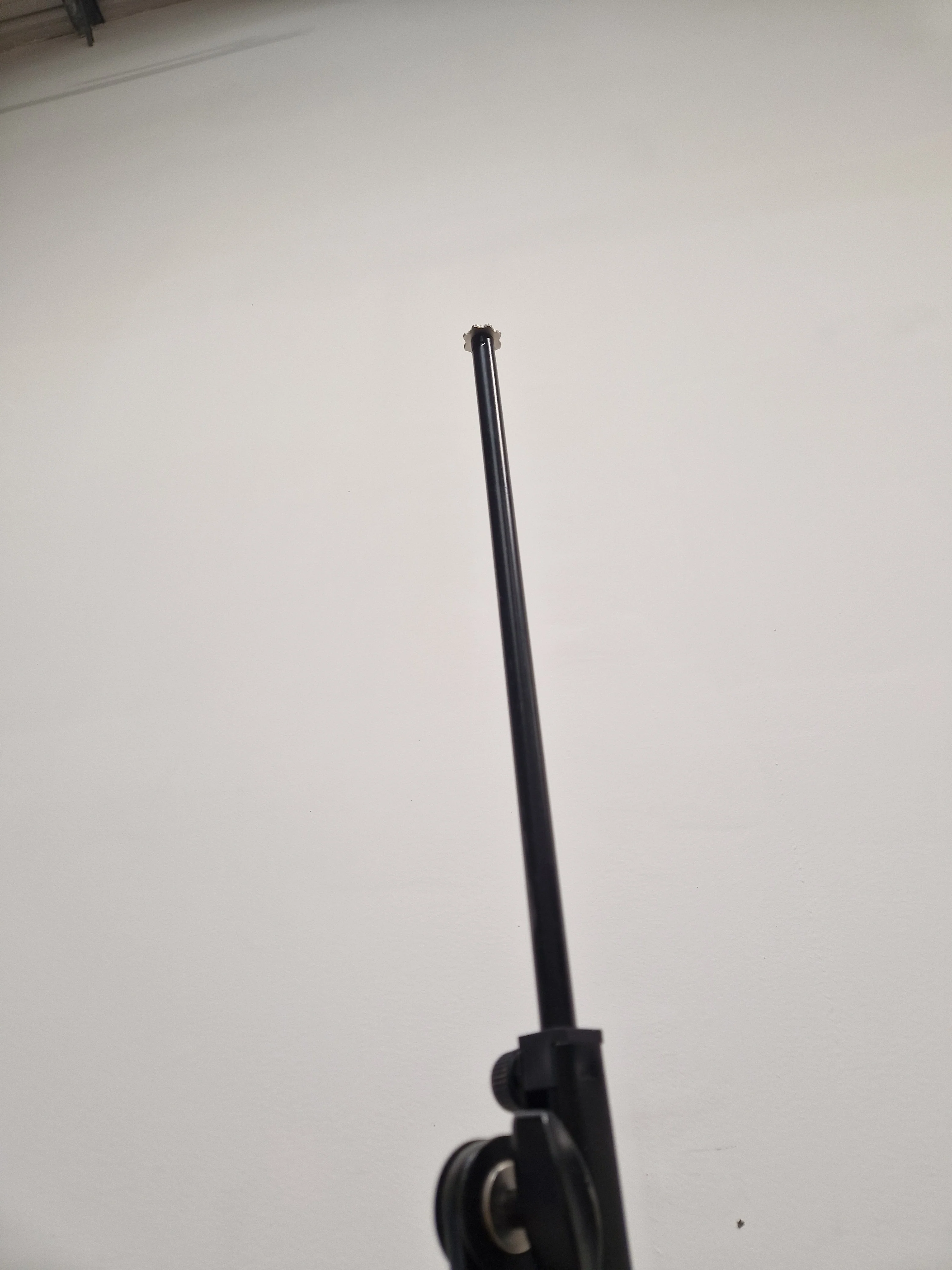 Tiger Mic Stand - Black – Microphone Stand - Good - Image 10