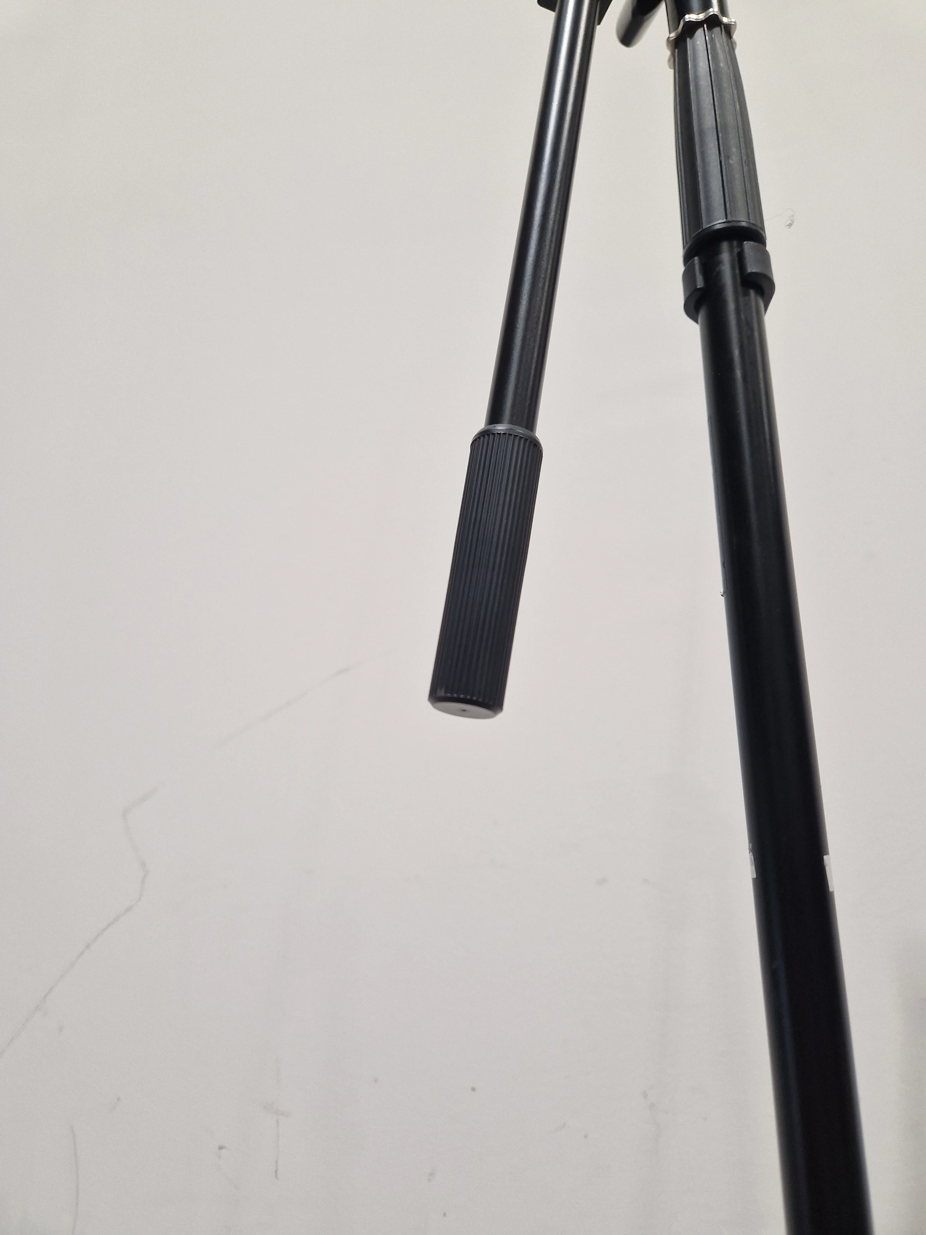 Tiger Mic Stand - Black – Microphone Stand - Good - Image 8