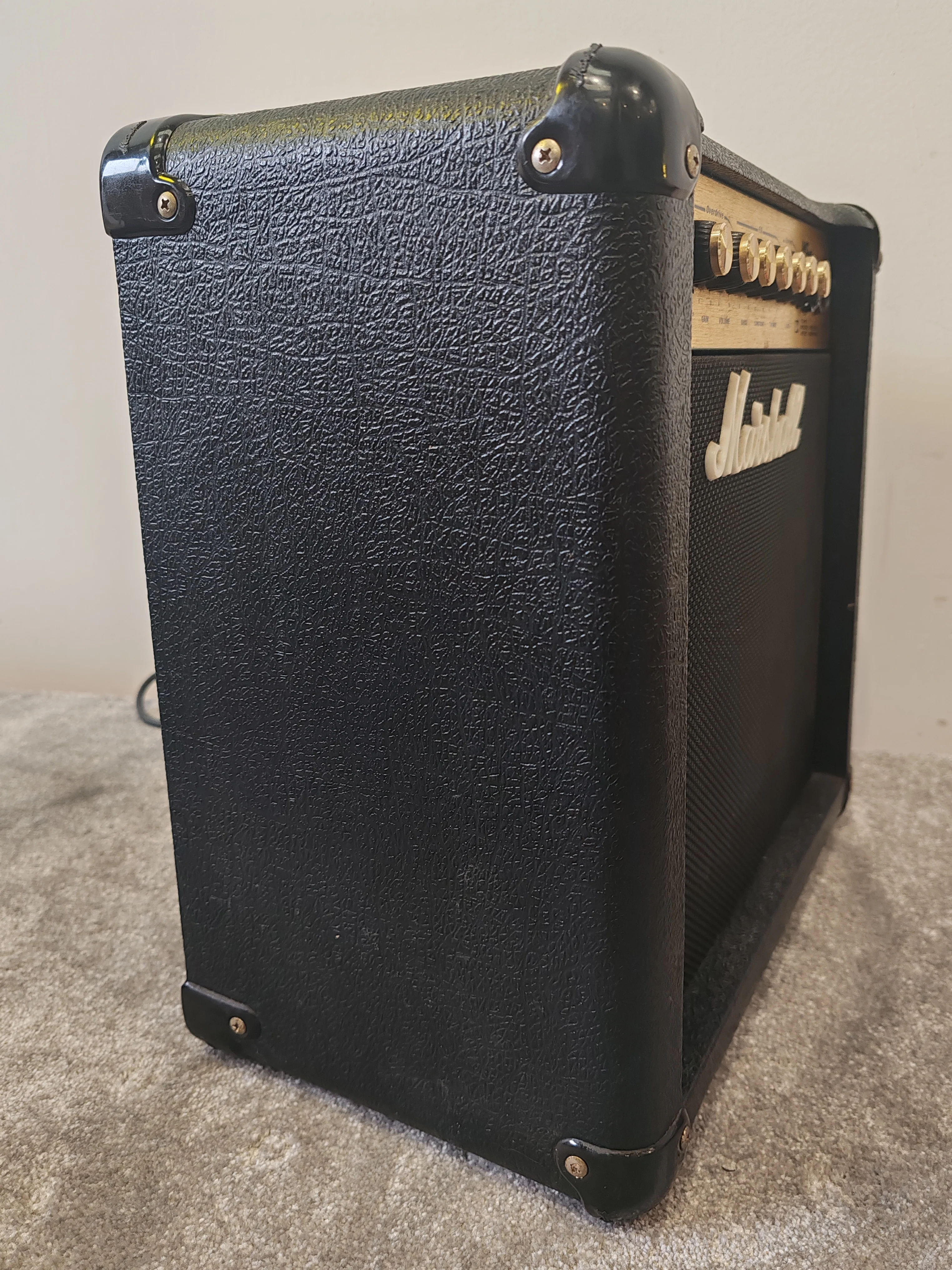 Marshall MG15CDR – 15W Guitar Combo Amp – Reverb & Emulated Output – Very Good - Image 6