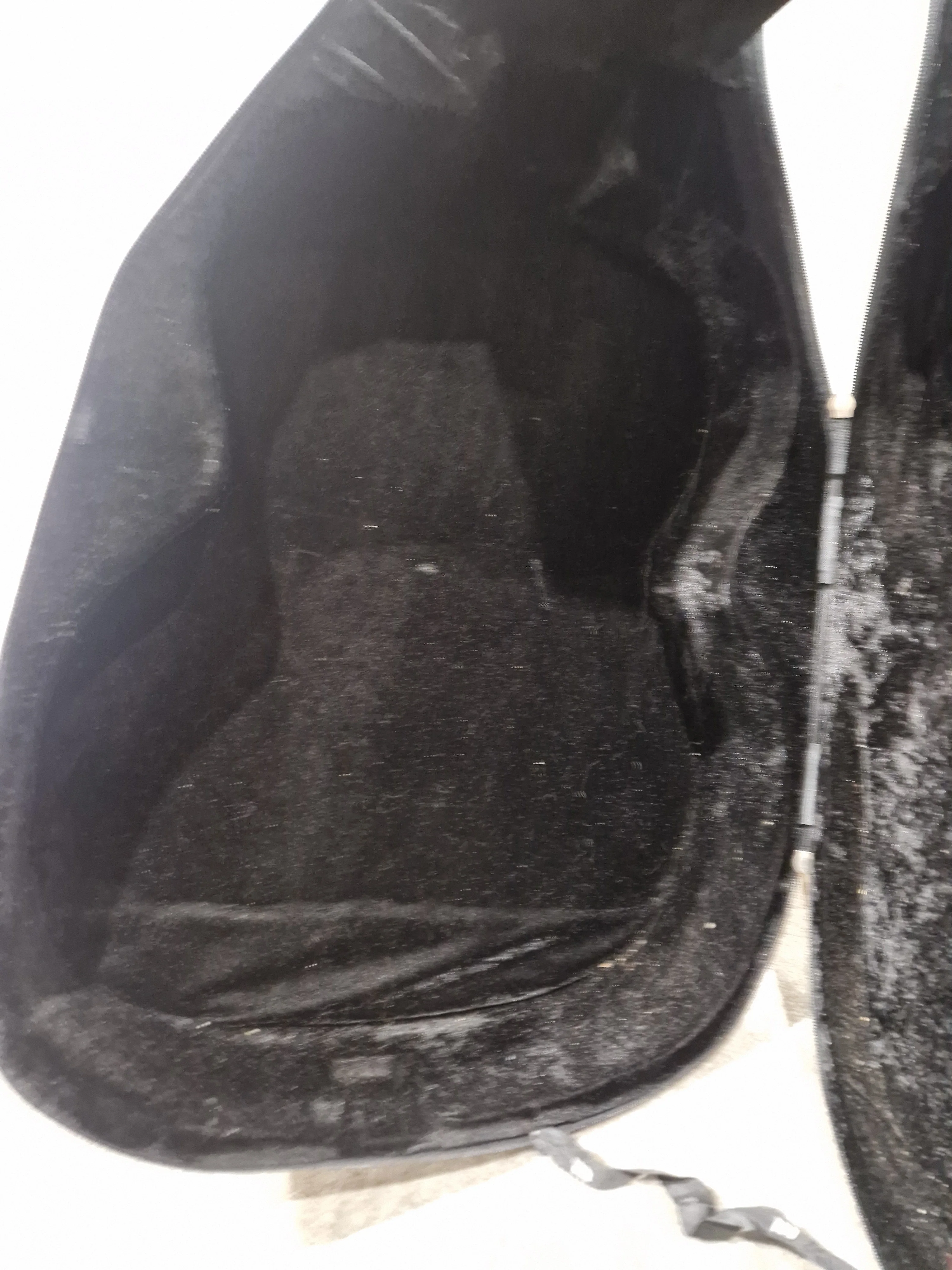 TKL Black Guitar Hard Case - Durable Protection Design - Very Good - Image 5