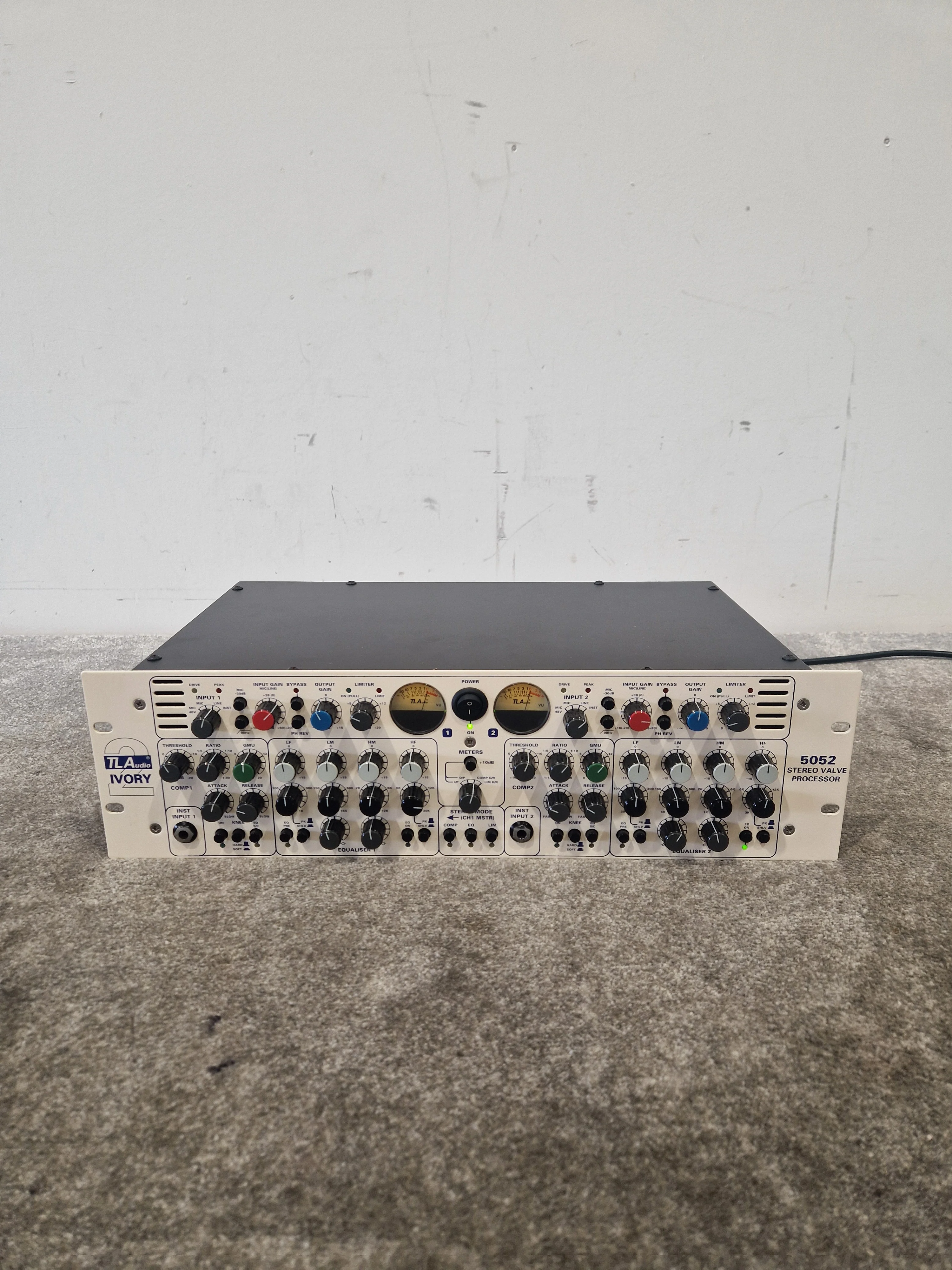 TL Audio 5052 Ivory 2 Series Stereo Valve Processor - Dual Channel EQ/Compressor - Excellent w/ Original Box