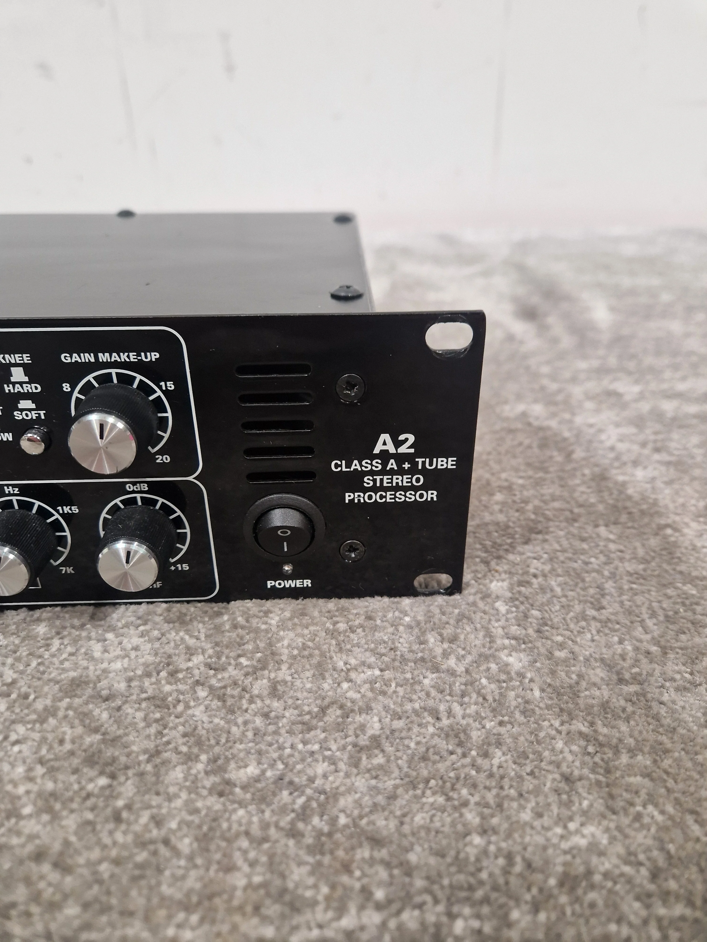 TL Audio Ebony A2 - Dual-Channel Tube Processor - Excellent w/ Power Supply - Image 4