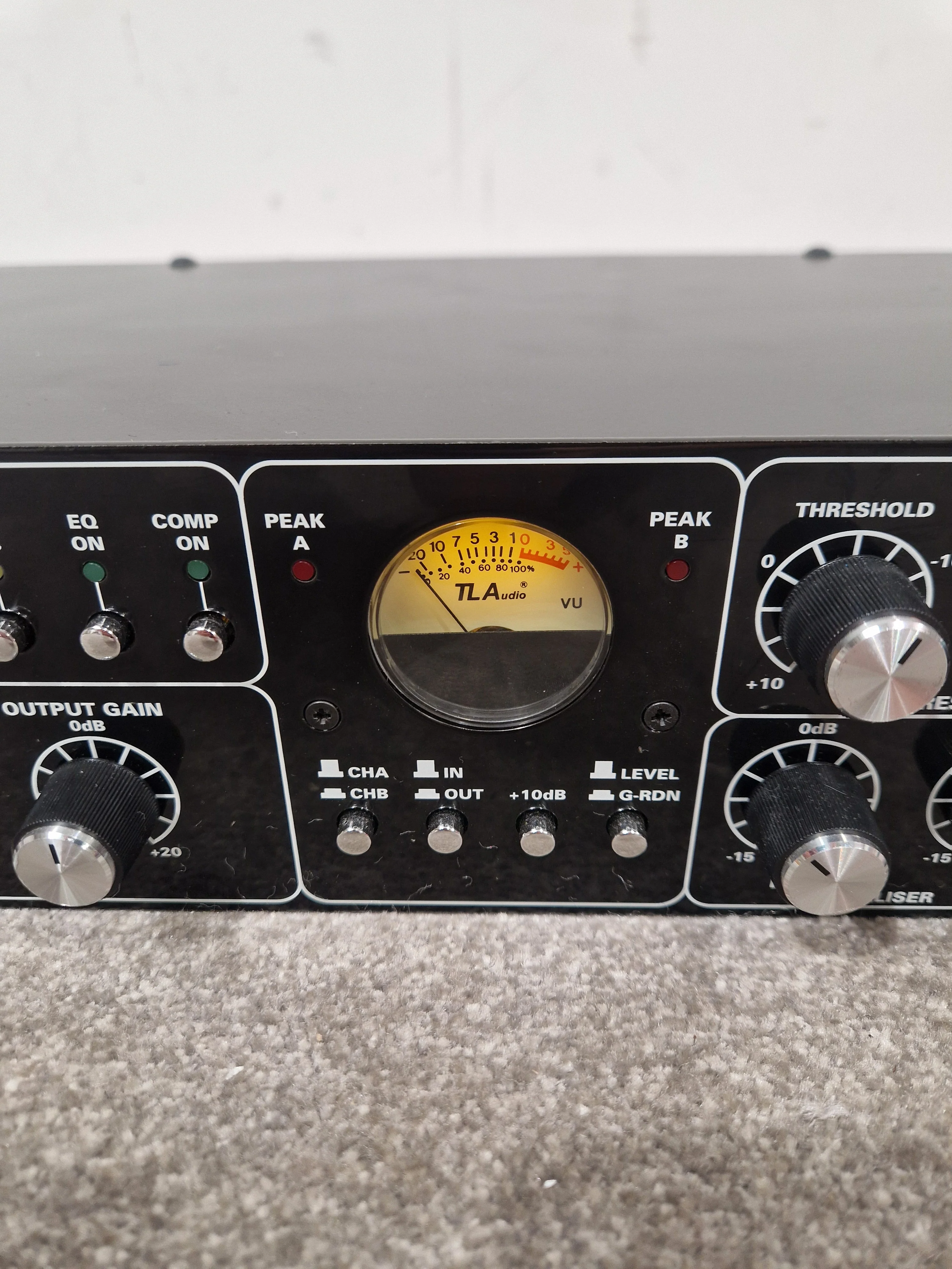 TL Audio Ebony A2 - Dual-Channel Tube Processor - Excellent w/ Power Supply - Image 9