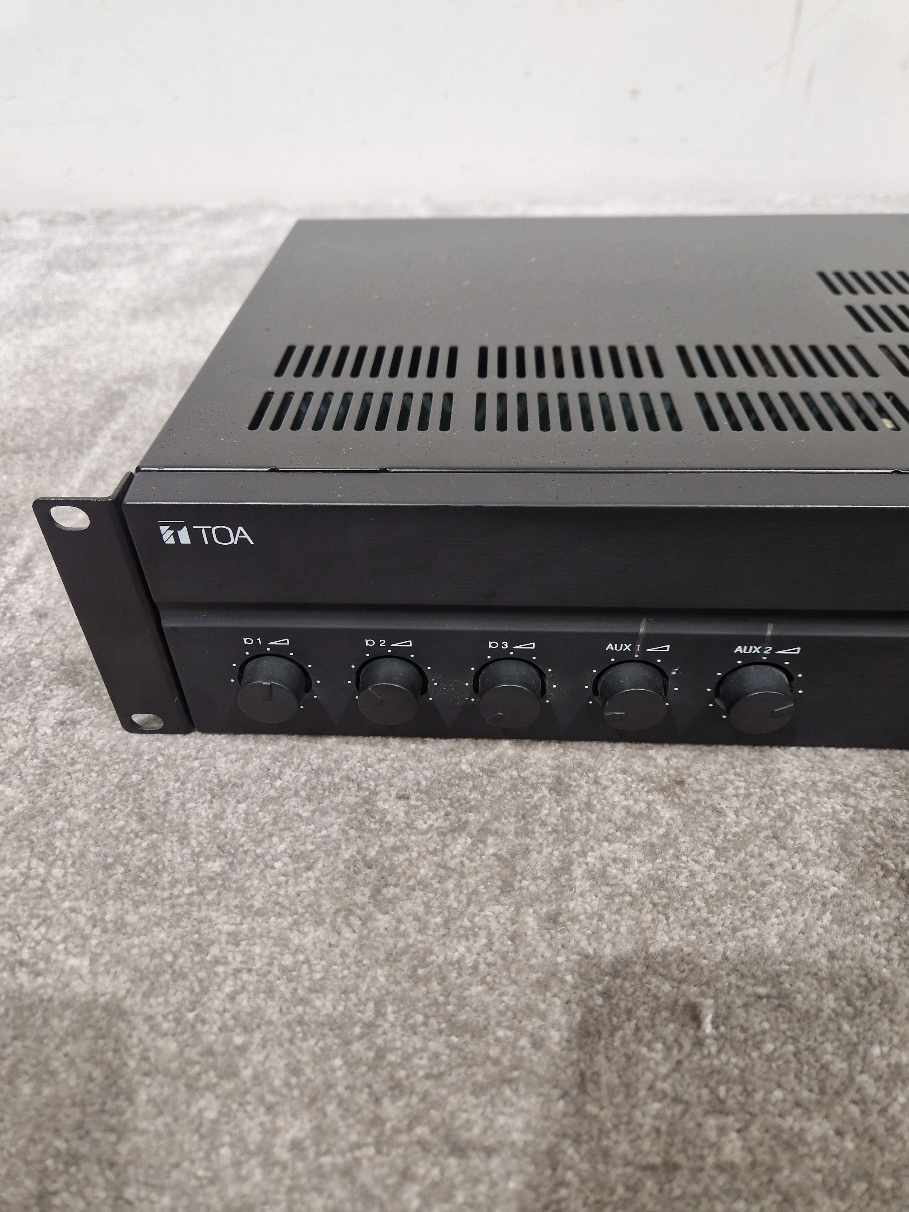 TOA PA Amplifier A-2030 - 30W Output, 3 Mic Inputs - Good - Image 2