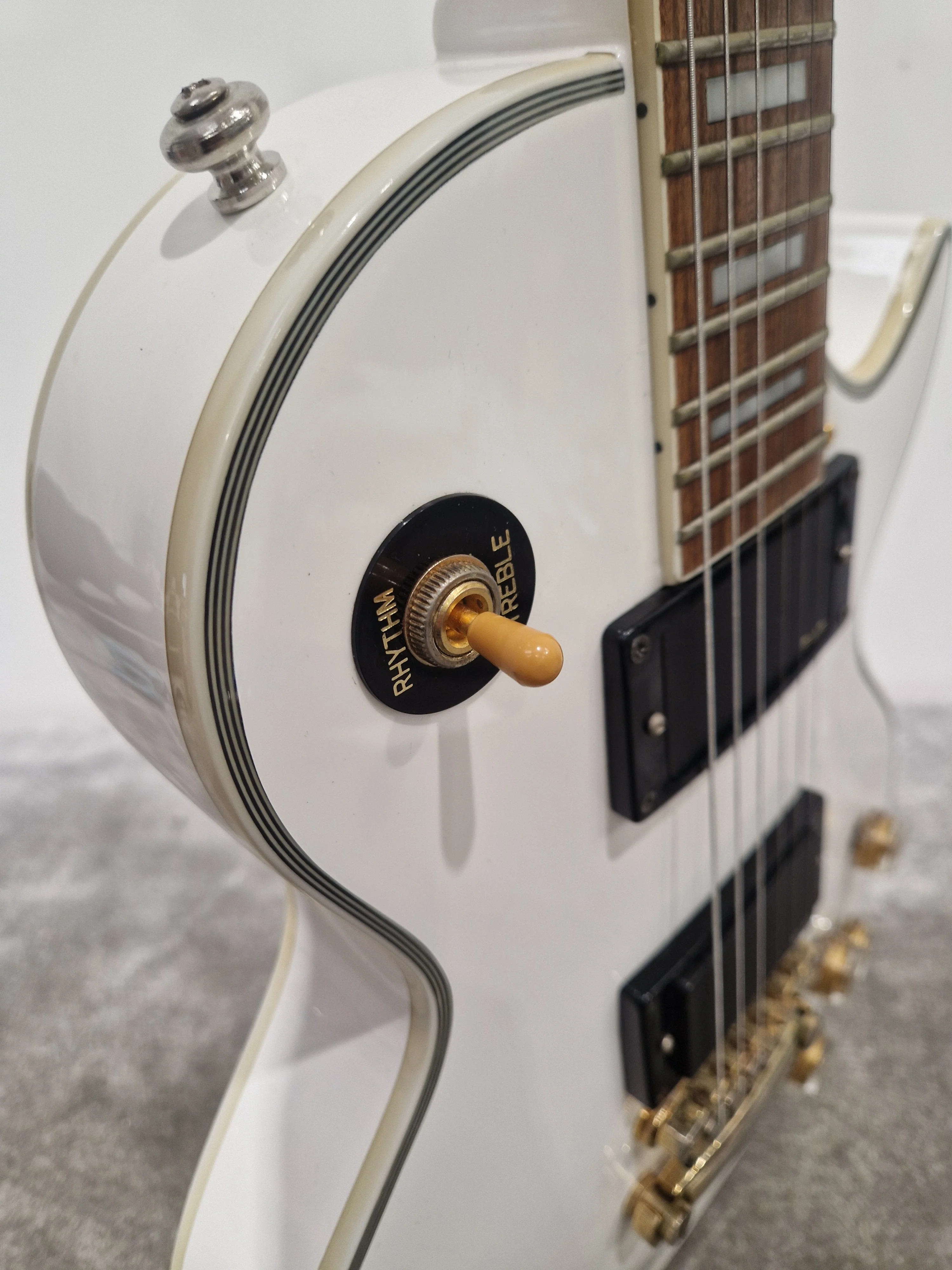 Tokai ALC112 Les Paul Custom Electric Guitar - Classic Design - Very Good w/ Hard Case - Image 16