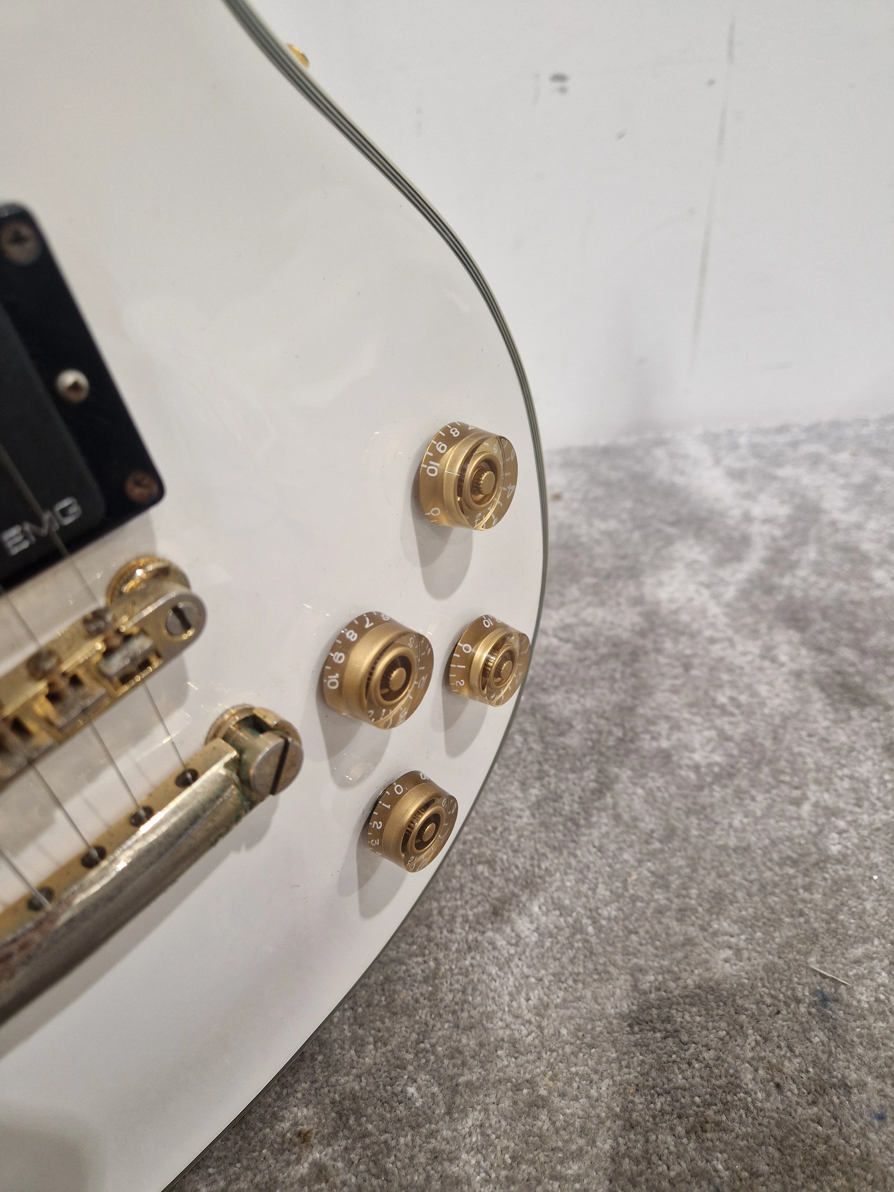 Tokai ALC112 Les Paul Custom Electric Guitar - Classic Design - Very Good w/ Hard Case - Image 17