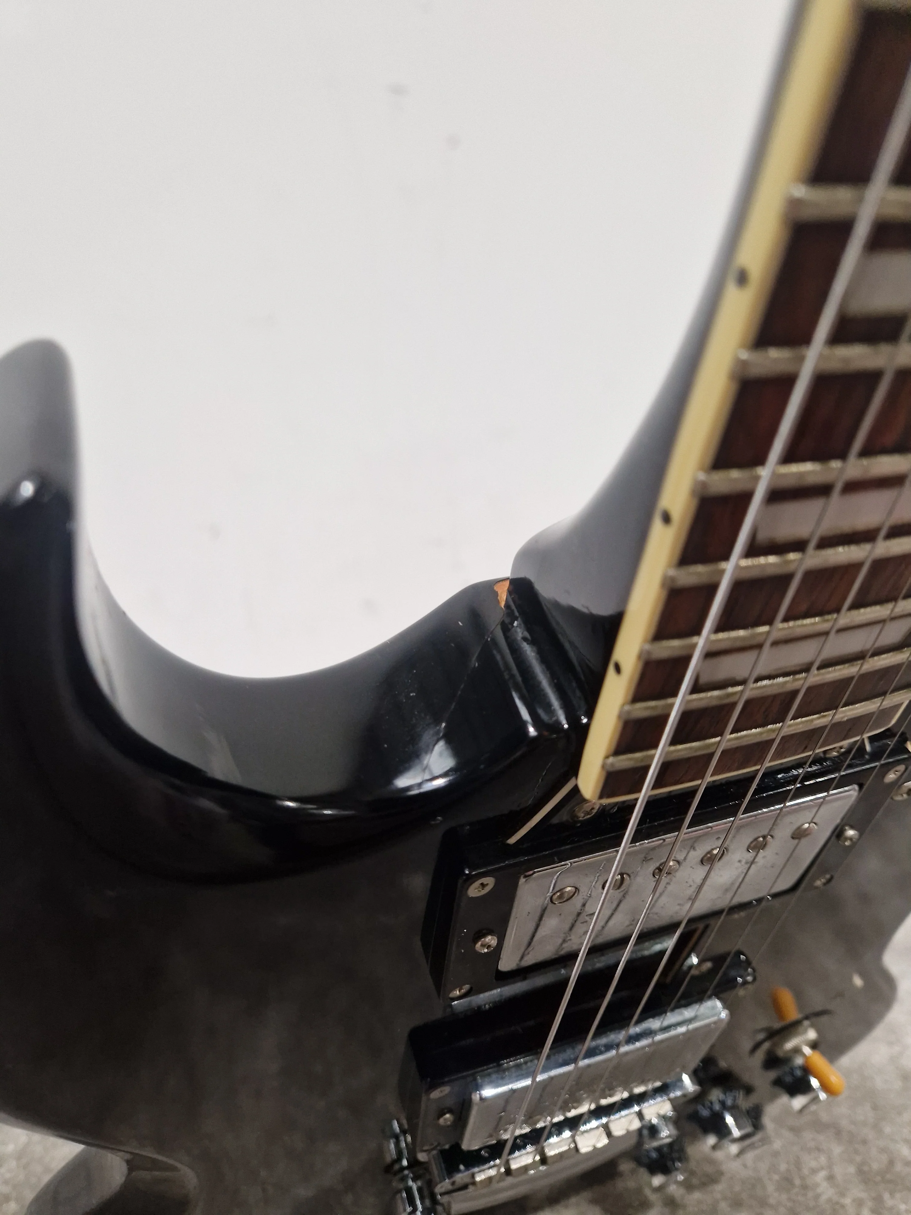 Tokai USG58 - Black – Electric Guitar - Good w/ Soft Case - Image 10