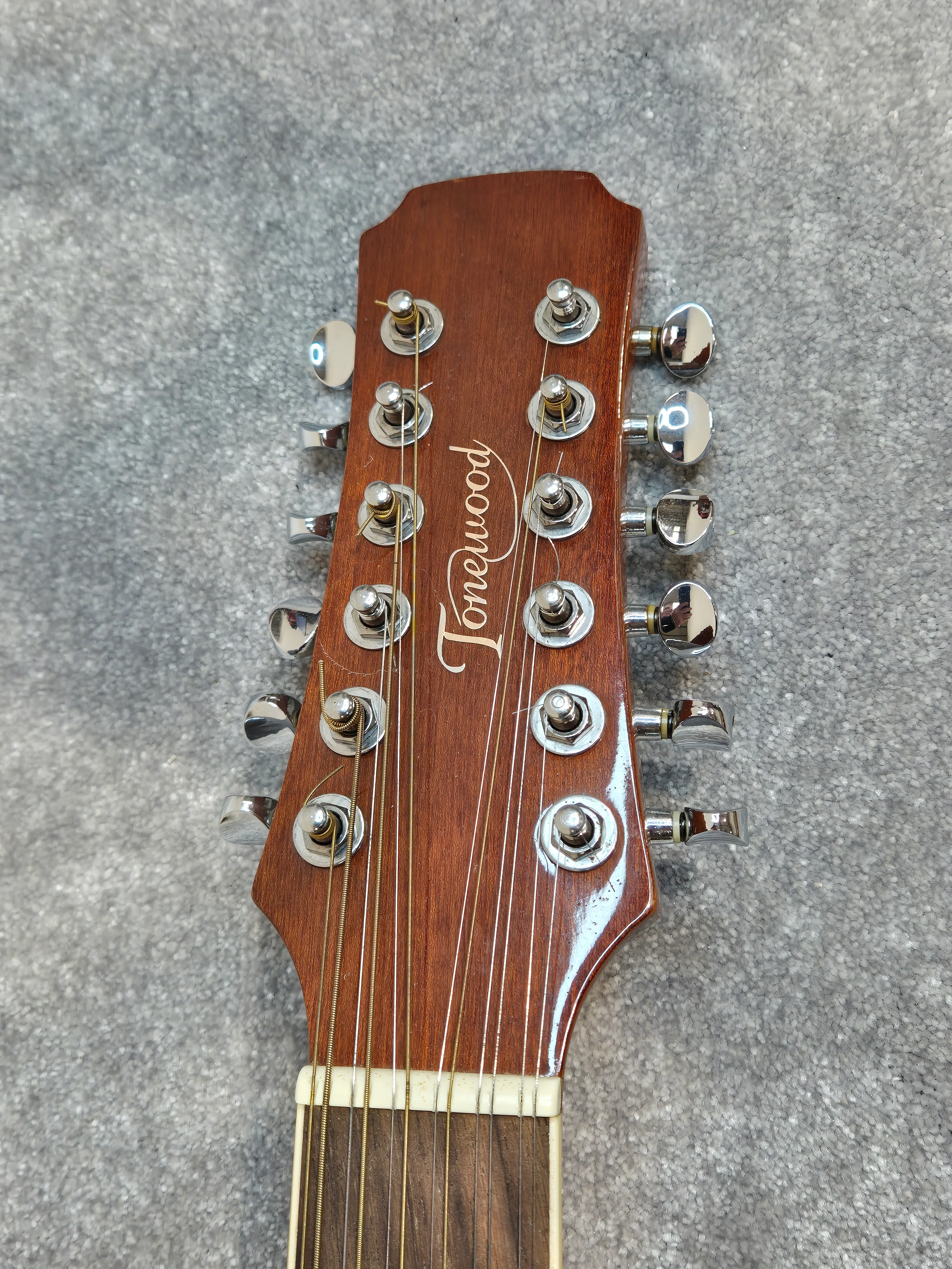 Tonewood KW269N 12-String Acoustic Guitar - Sound Hole Pickup - Spider Hard Case - Image 7
