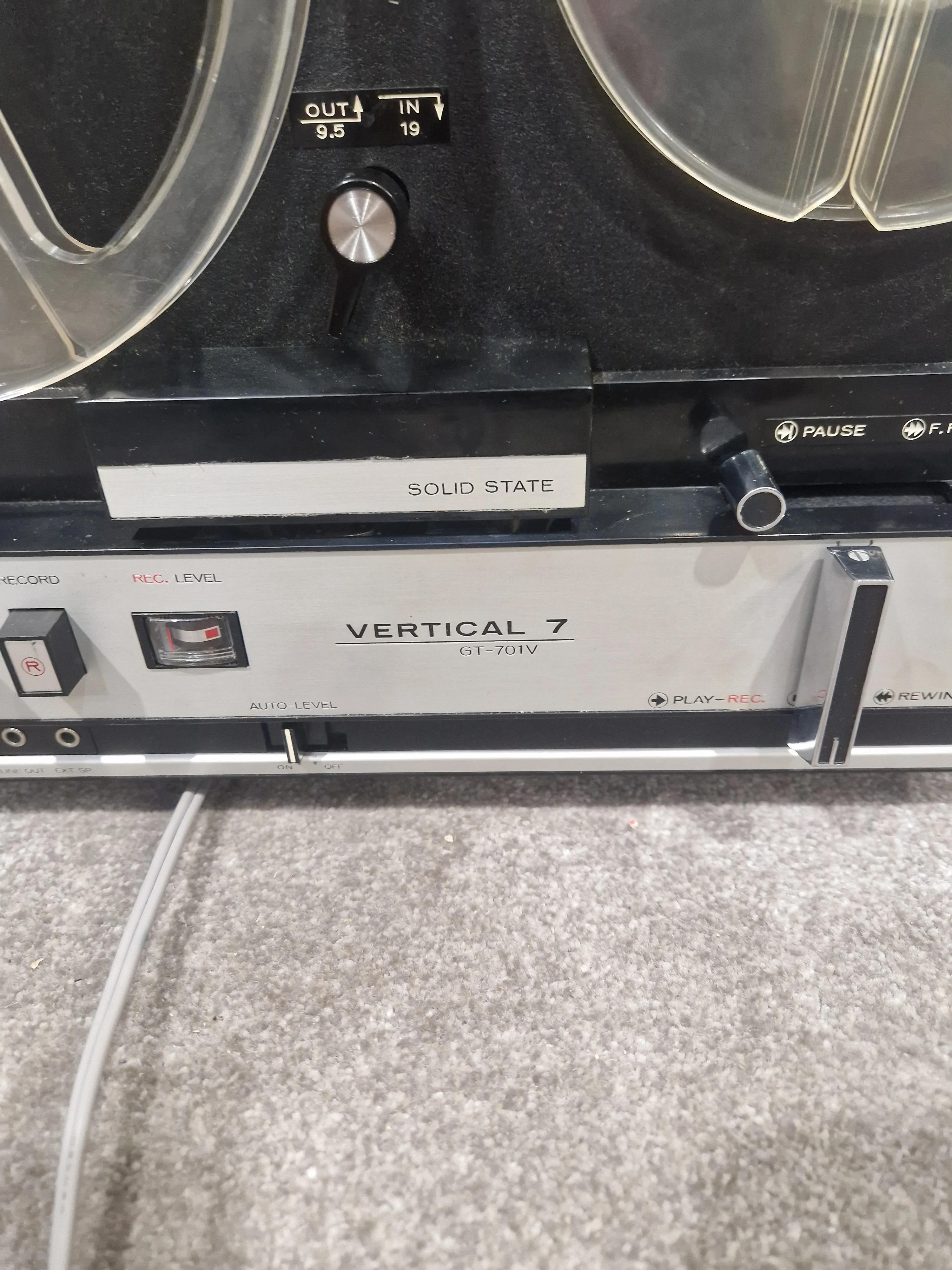 TOSHIBA GT-701V-9A - Vintage Cassette Deck - Spares or Repair - Image 9