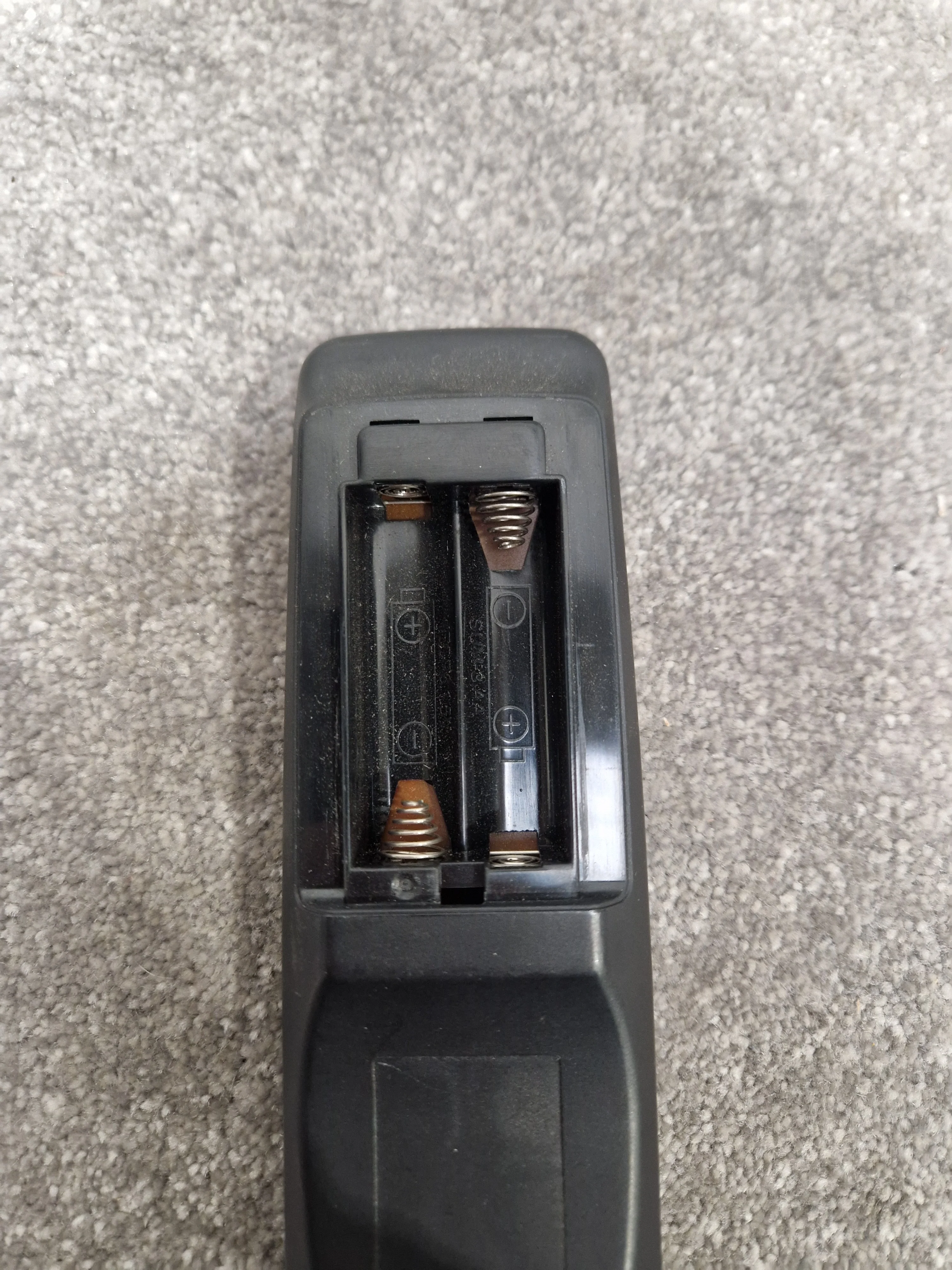 Toshiba SE-R0036 For DVD - Remote Control - Excellent - Image 8