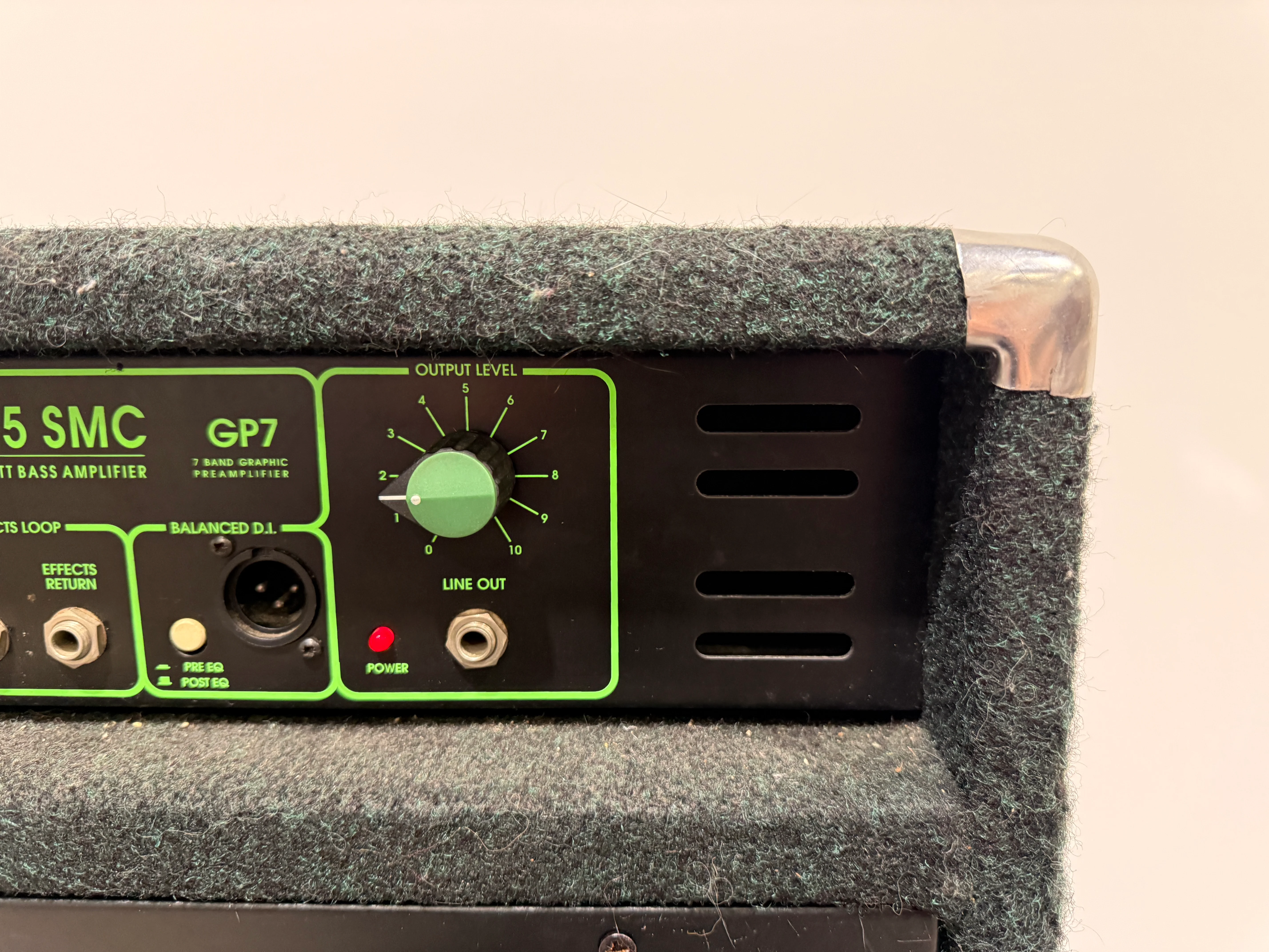 Trace Elliot - 7215 SMC GP7 Combo Bass Amplifier - 300 Watt - Image 14