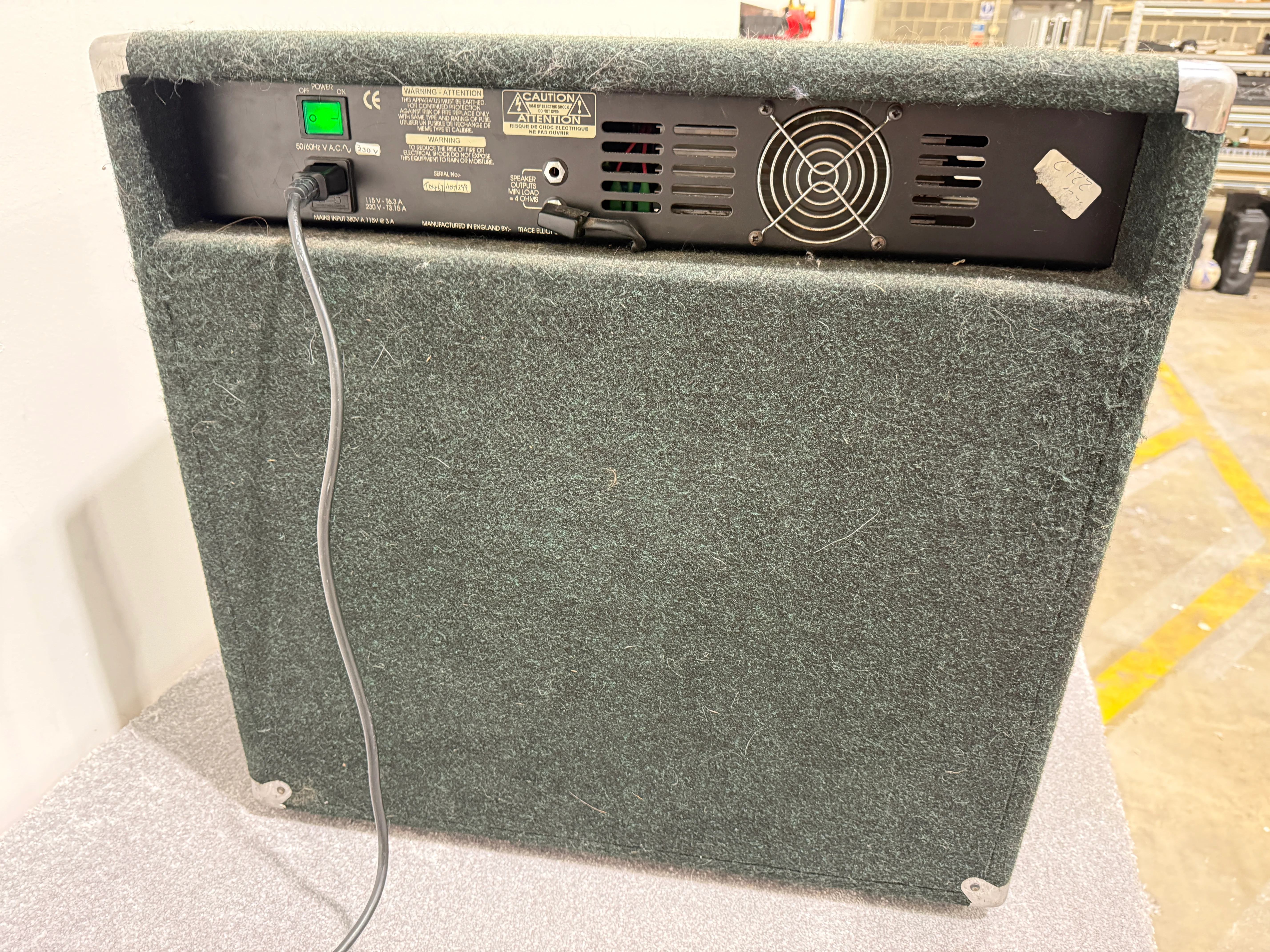 Trace Elliot - 7215 SMC GP7 Combo Bass Amplifier - 300 Watt - Image 19