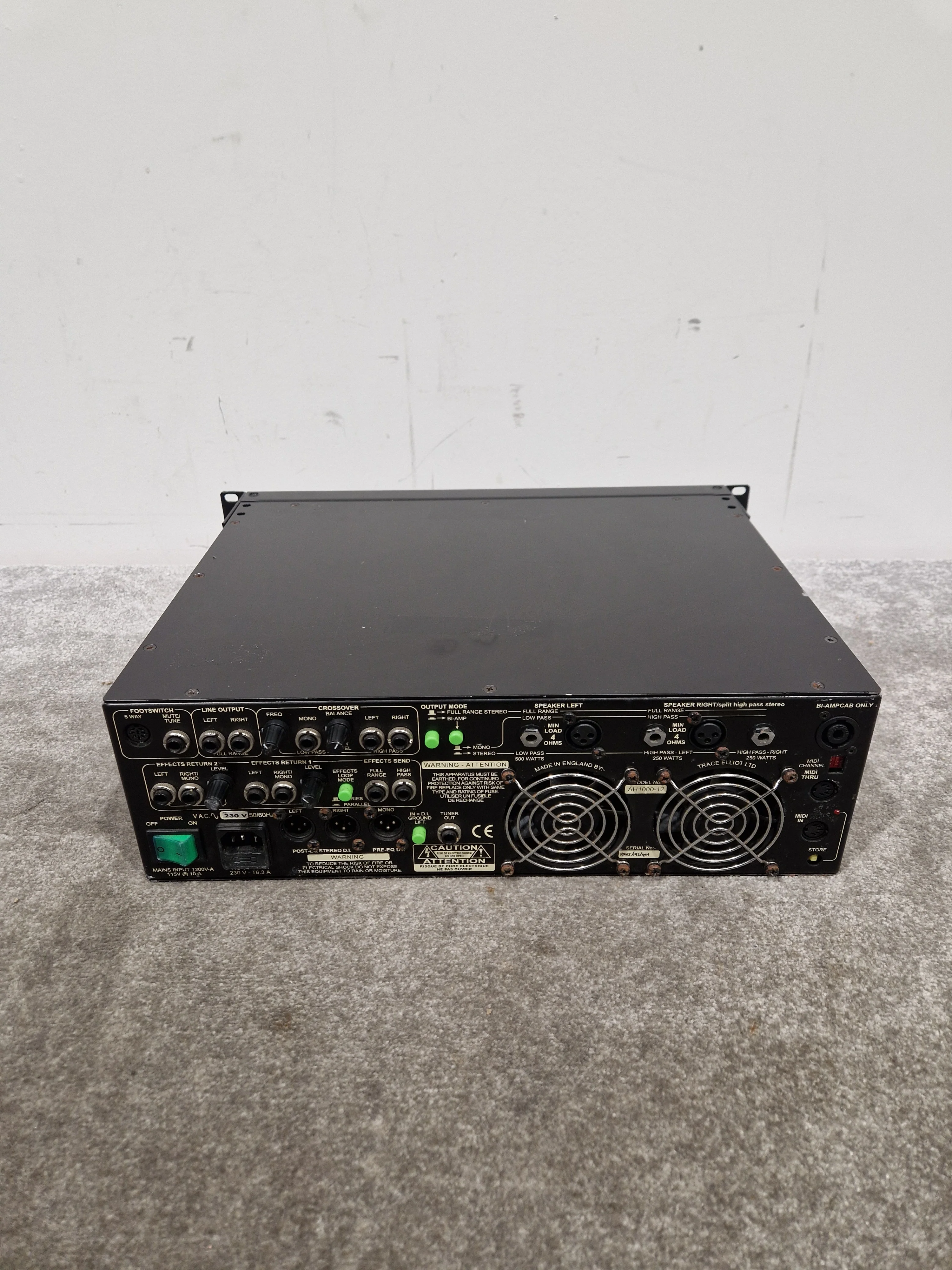 Trace Elliot AH 1000-12 - Bass Amp Head - Good w/ Power Supply - Image 2
