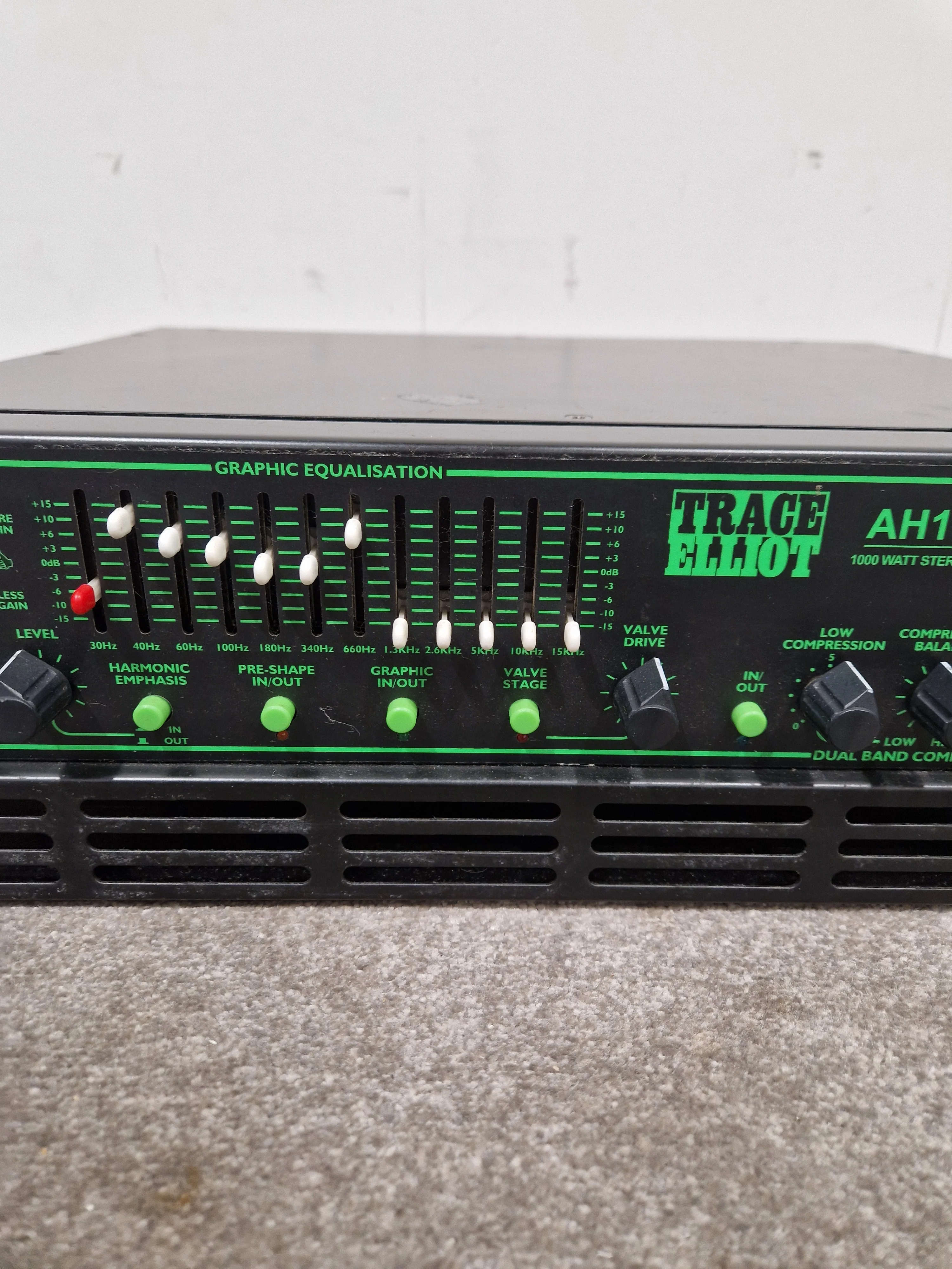 Trace Elliot AH 1000-12 - Bass Amp Head - Good w/ Power Supply - Image 5