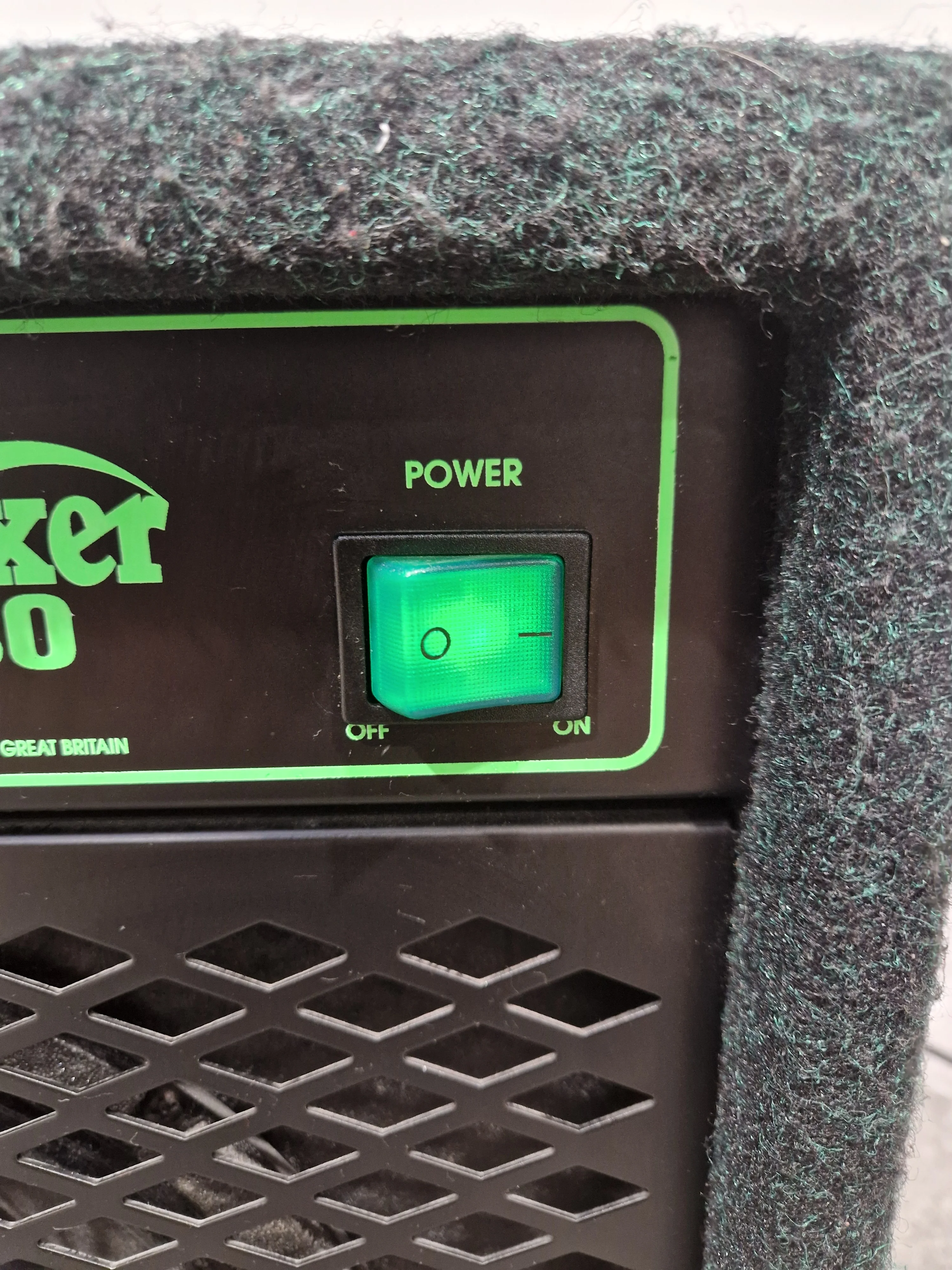 Trace Elliot Boxer 30 Bass Amplifier - 30 Watts, Compact Design - Very Good w/ Power Supply - Image 12