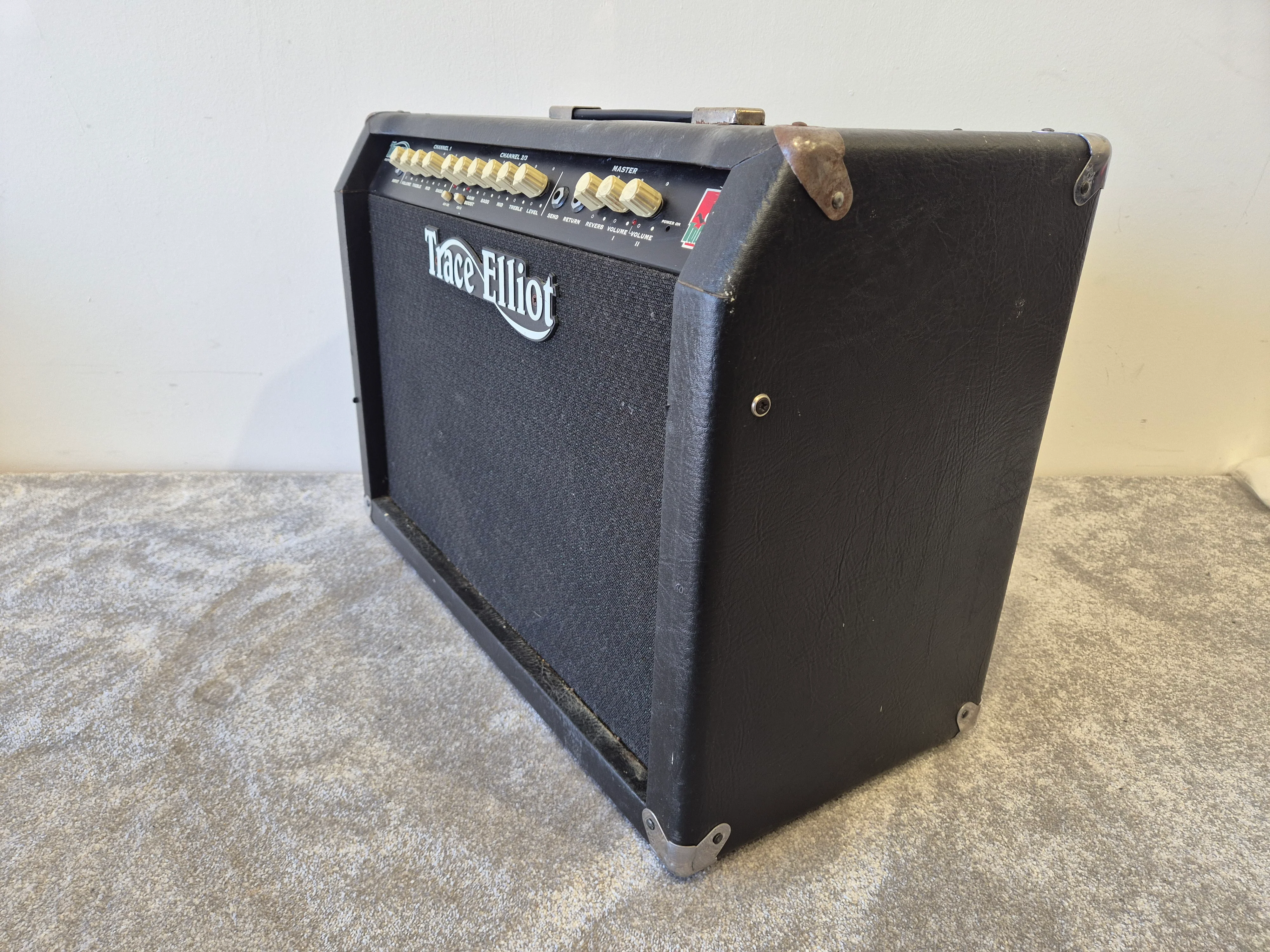 Trace Elliot Super Tramp - Guitar Amplifier - Image 10