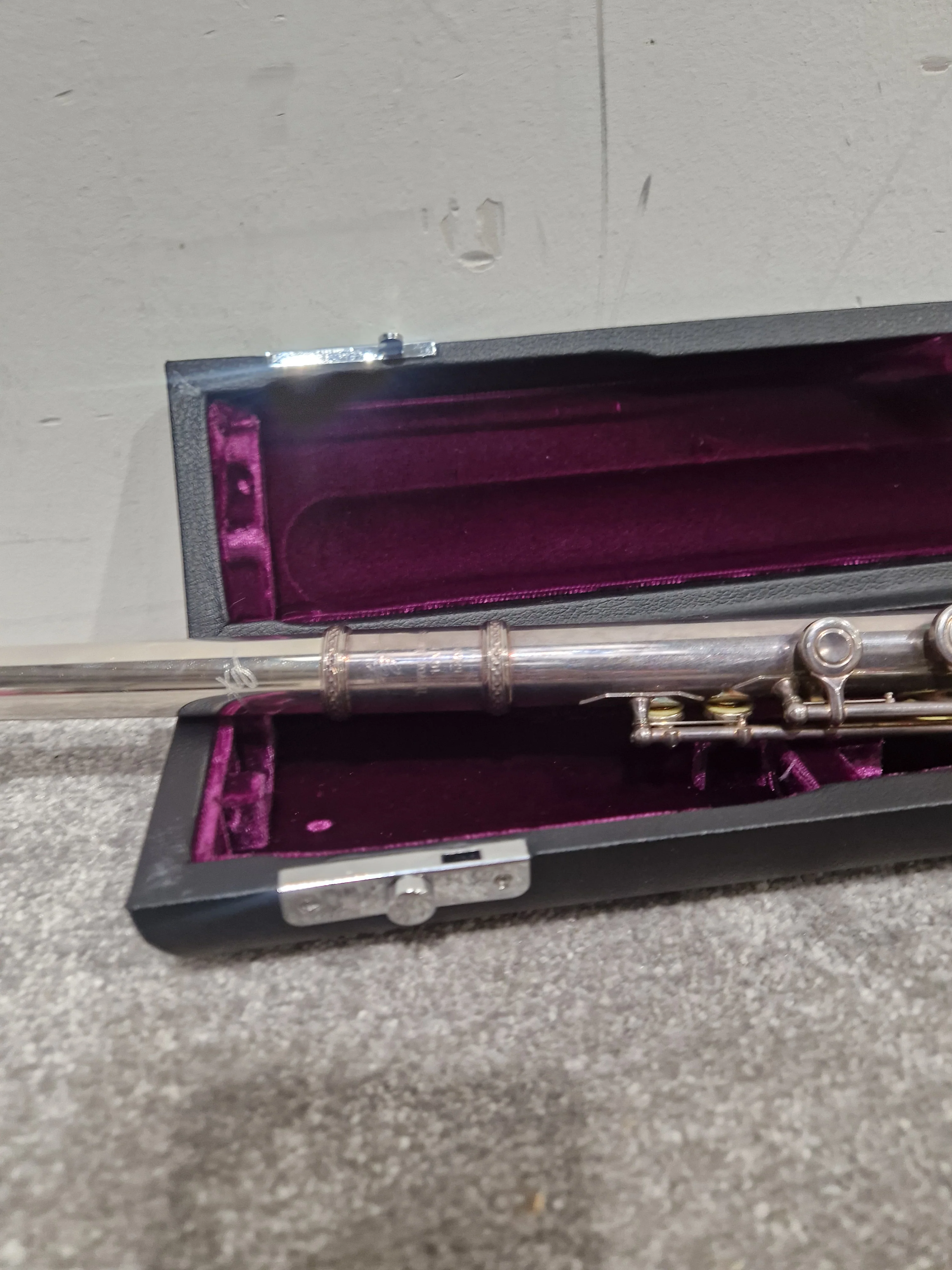 Trevor James 10XE - Flute - Good w/ Soft Case & Hard Case - Image 12