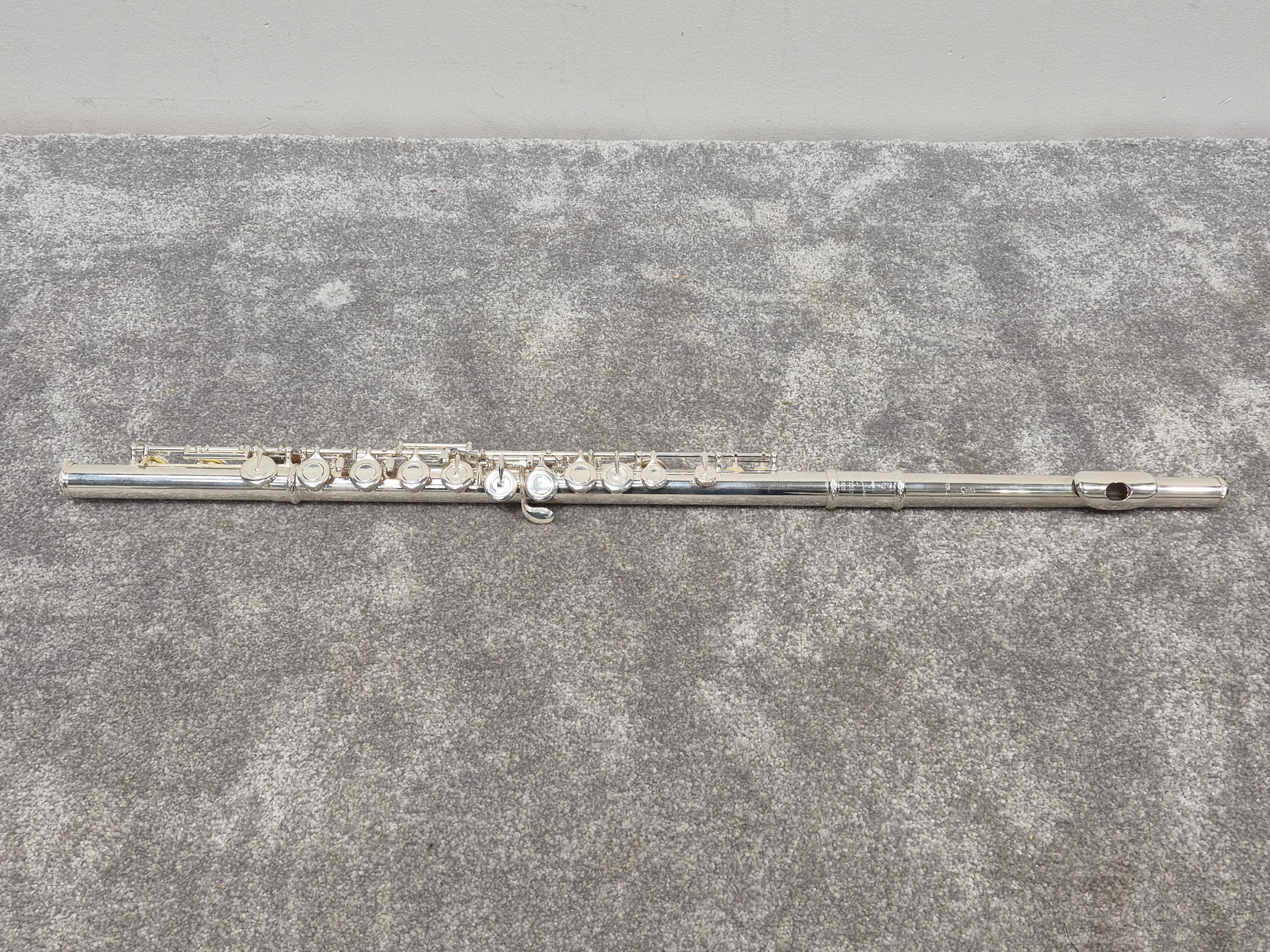 Trevor James Cantabile III - Flute w/ Case and Soft Bag - Image 2