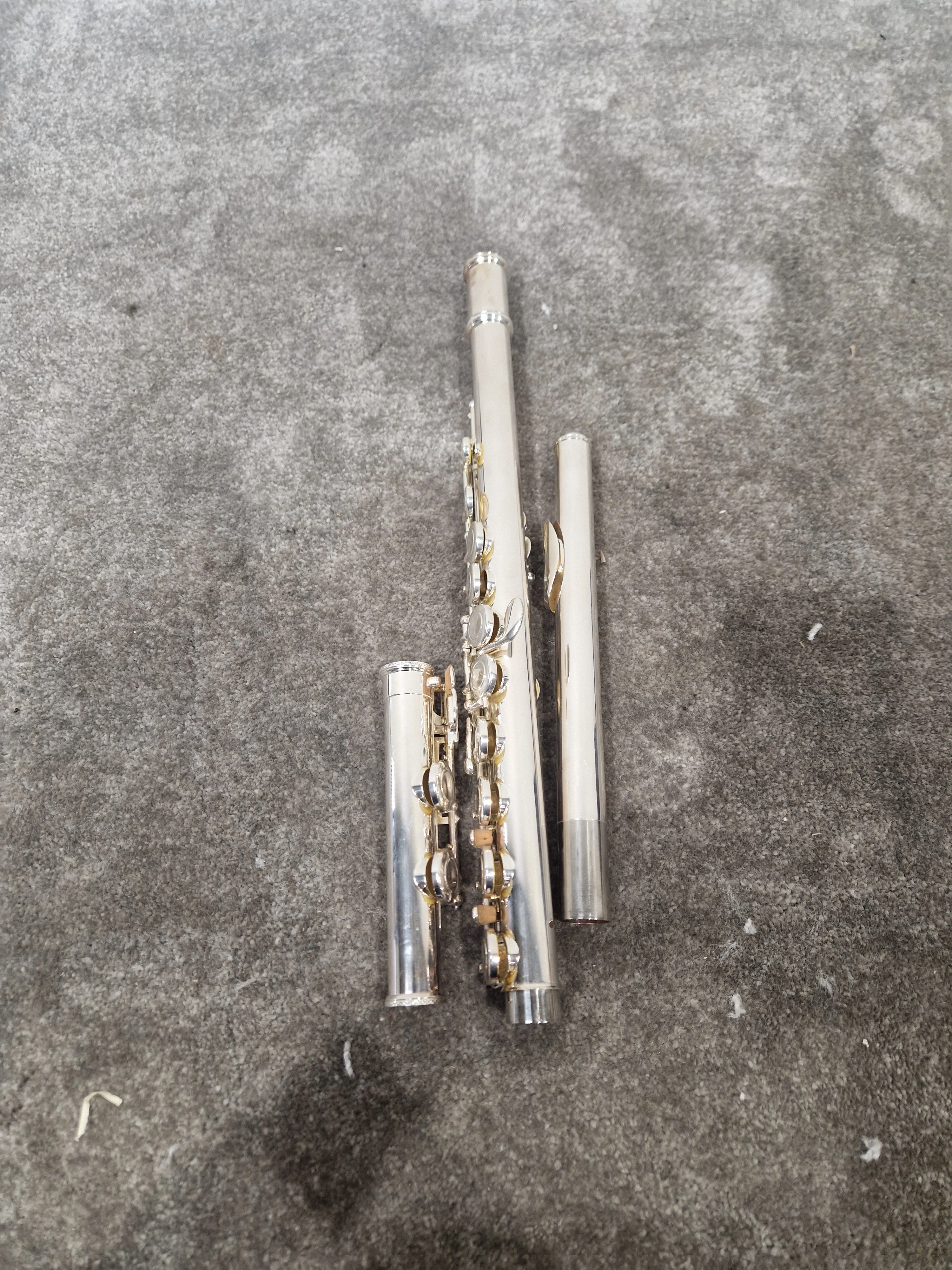 Trevor James Tj10-2 Flute - Sterling Silver Headjoint, Hand-Cut Embouchure - Excellent w/ Soft Case & Flute Cleaner - Image 4