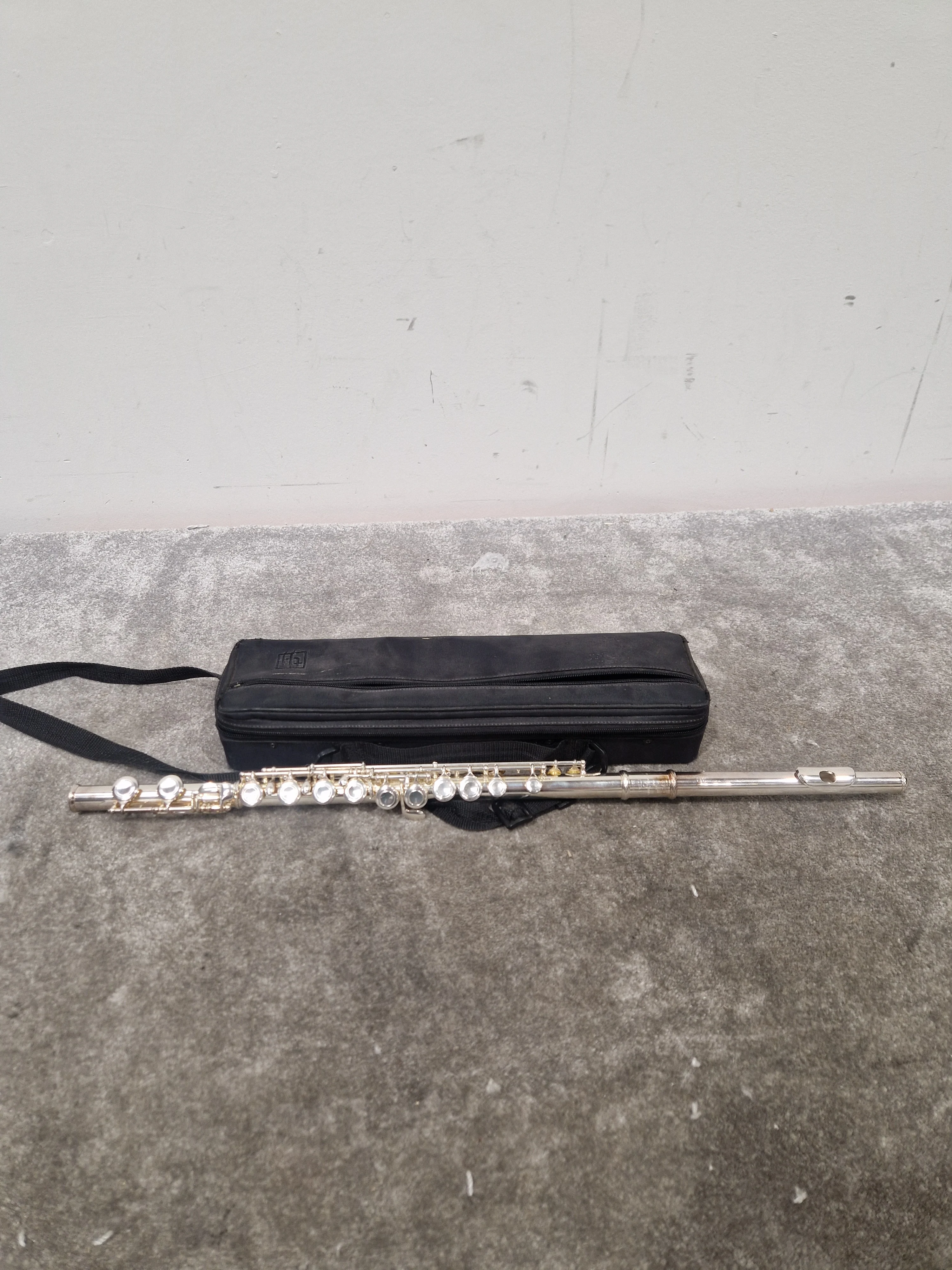 Trevor James Tj10-2 Flute - Sterling Silver Headjoint, Hand-Cut Embouchure - Excellent w/ Soft Case & Flute Cleaner - Image 8