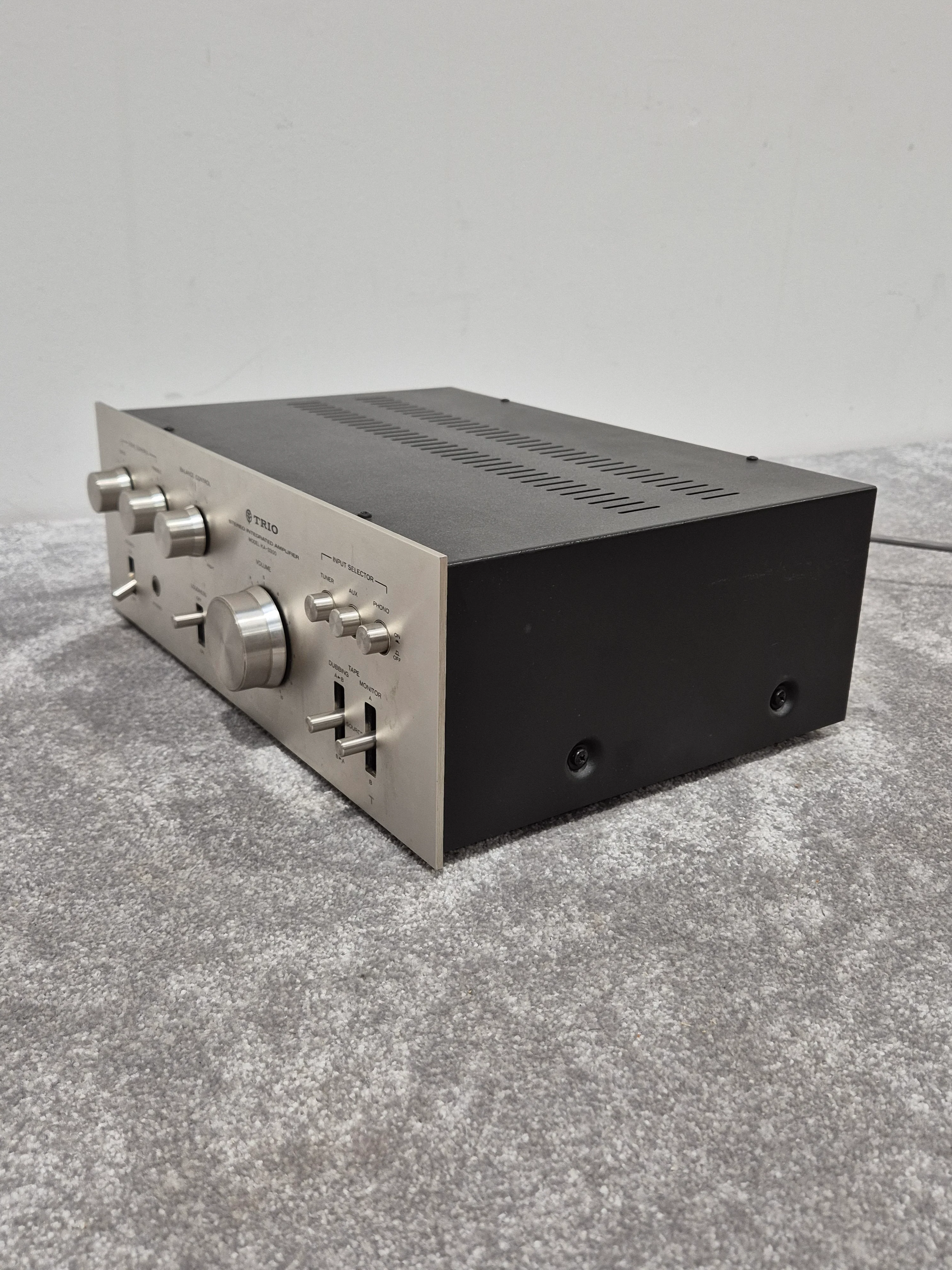 Trio KA-3300 - Vintage Integrated Amplifier - Image 11
