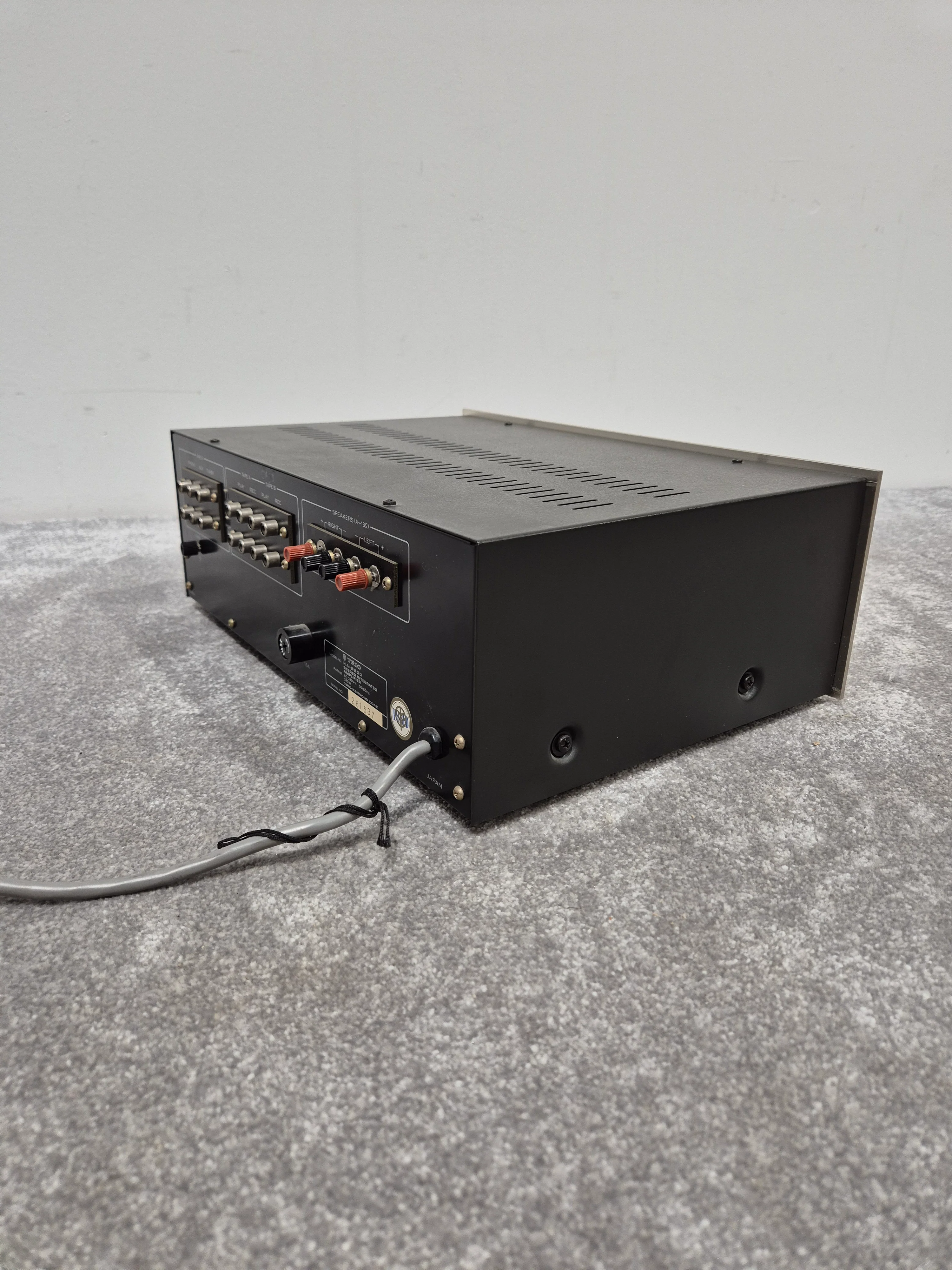 Trio KA-3300 - Vintage Integrated Amplifier - Image 5