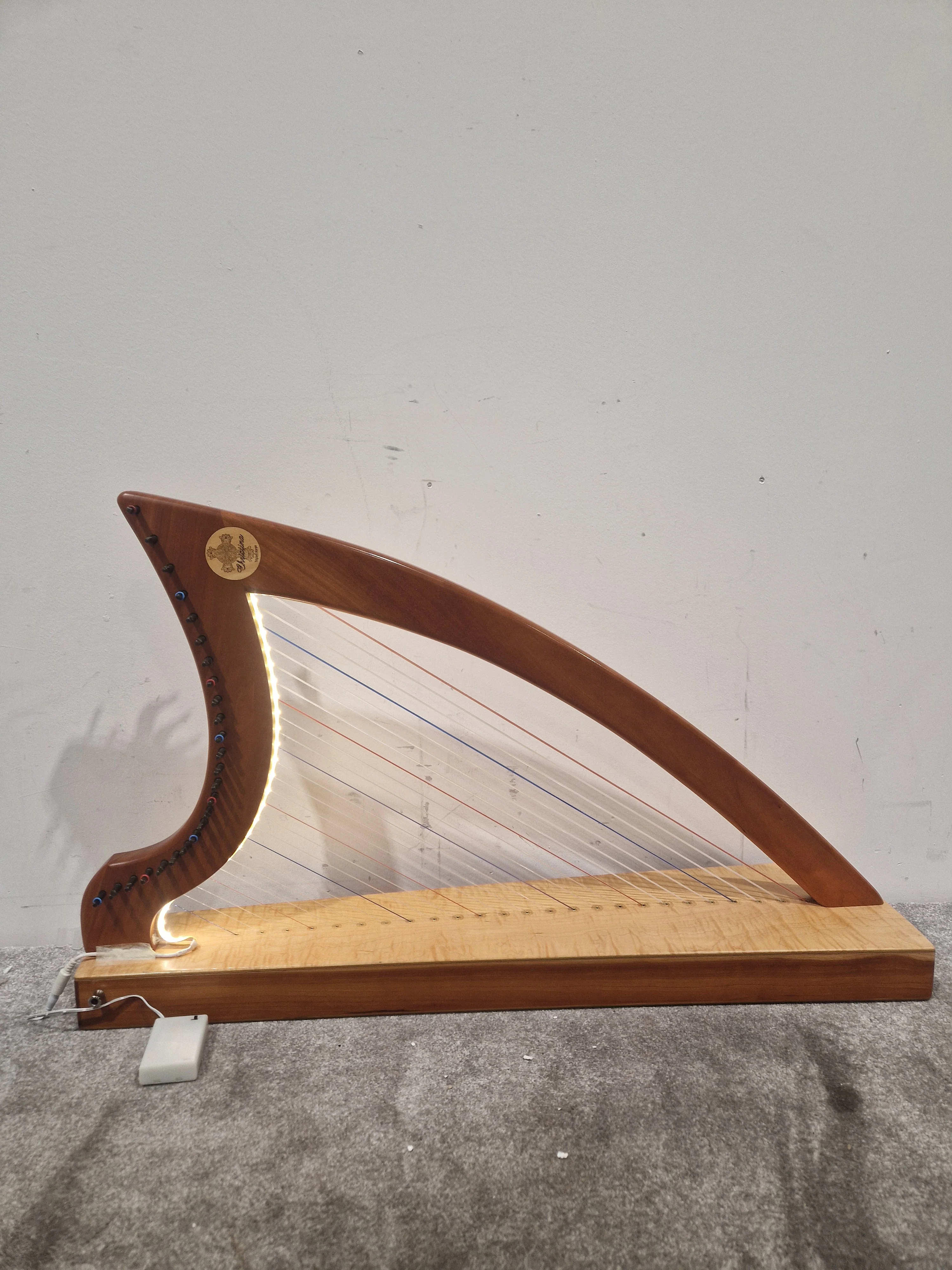 Triplett Christina 25 Therapy Harp S/N 05514 - Light System Installed - Excellent w/ Soft Case And Certification - Image 2