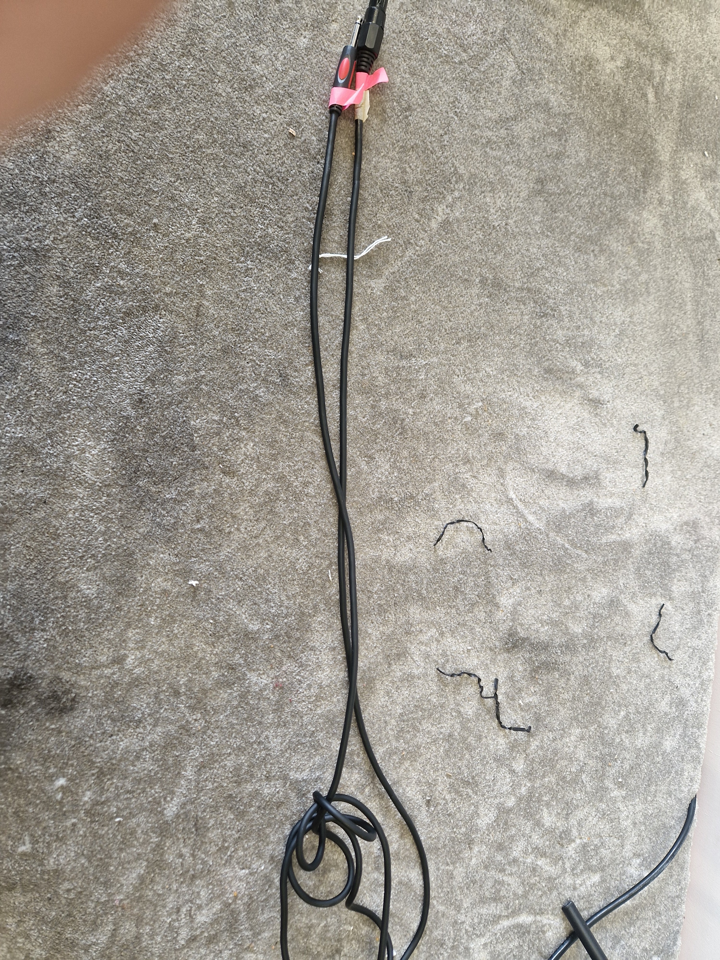 Unbranded 1/4" TS TO Female XLR - 5-Foot Length, Easy Connectivity - Excellent - Image 6