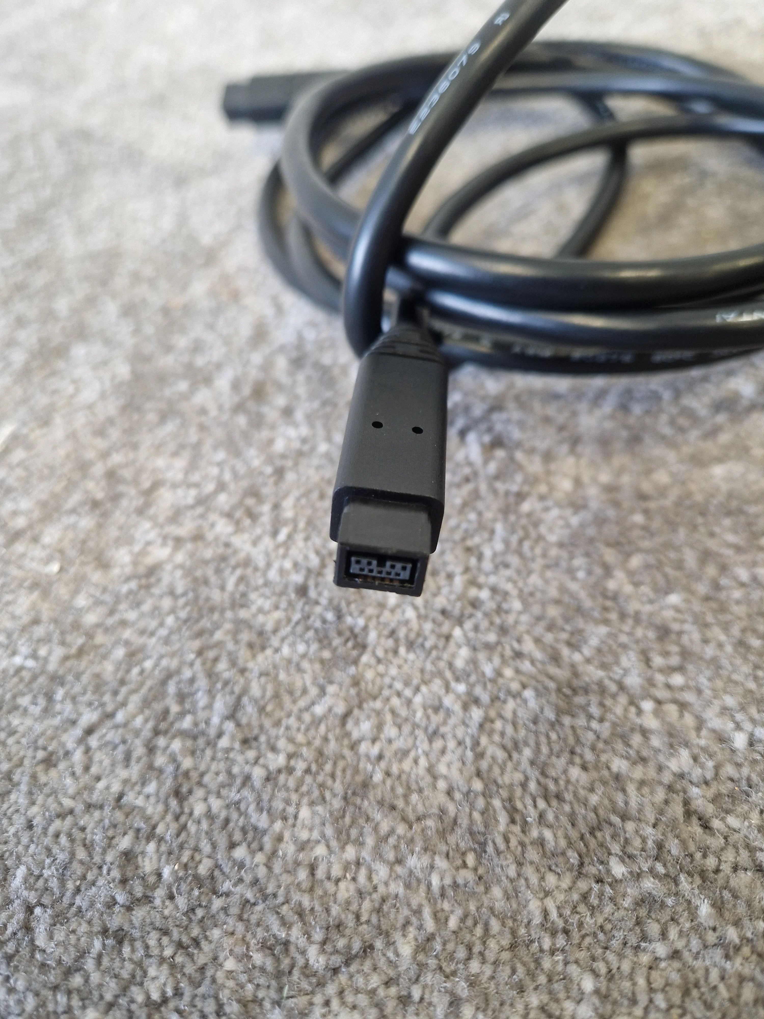 5ft 4 Pin Firewire Cable - High-Speed, Durable - Excellent - Image 3