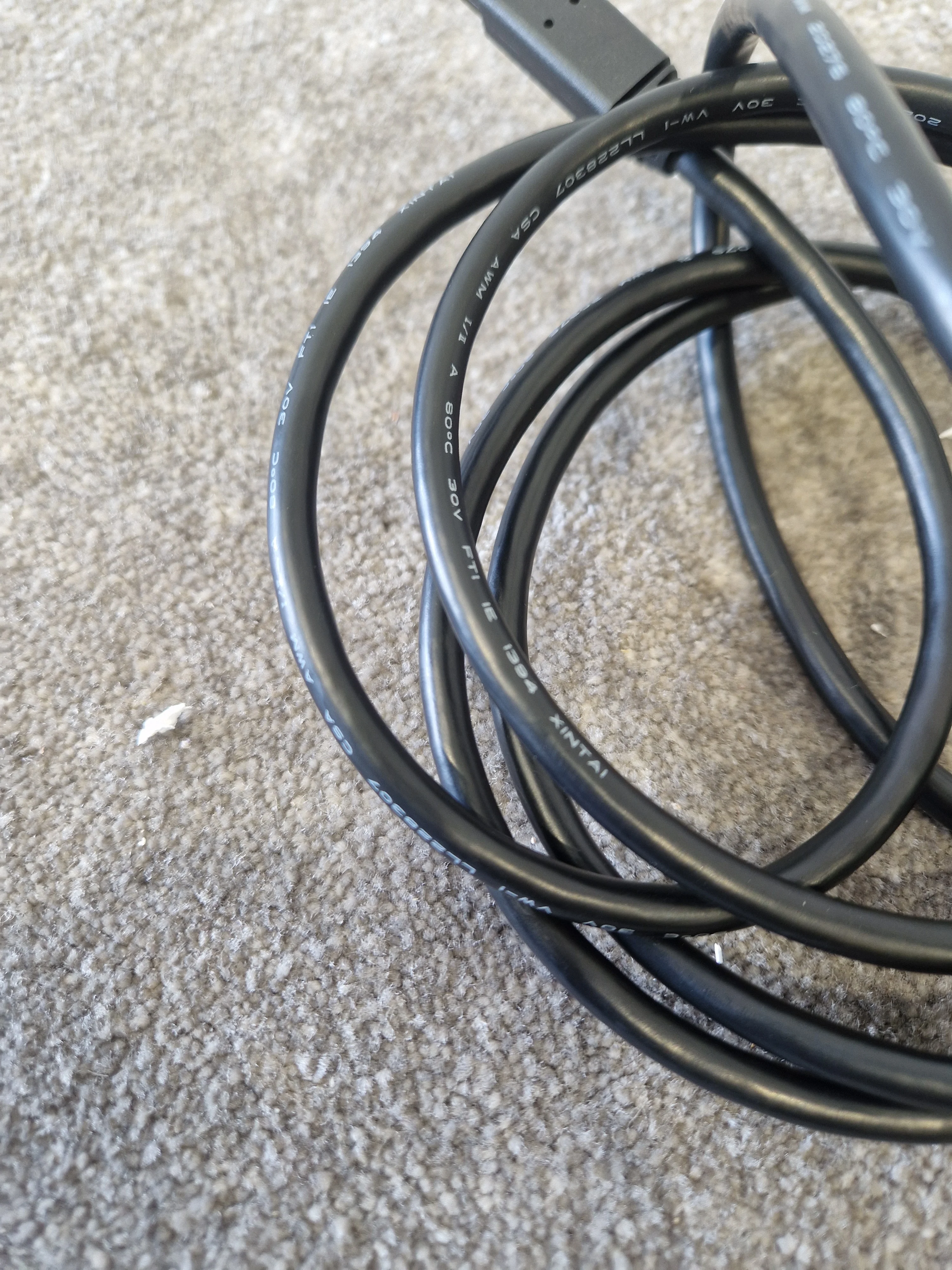 5ft 4 Pin Firewire Cable - High-Speed, Durable - Excellent - Image 4