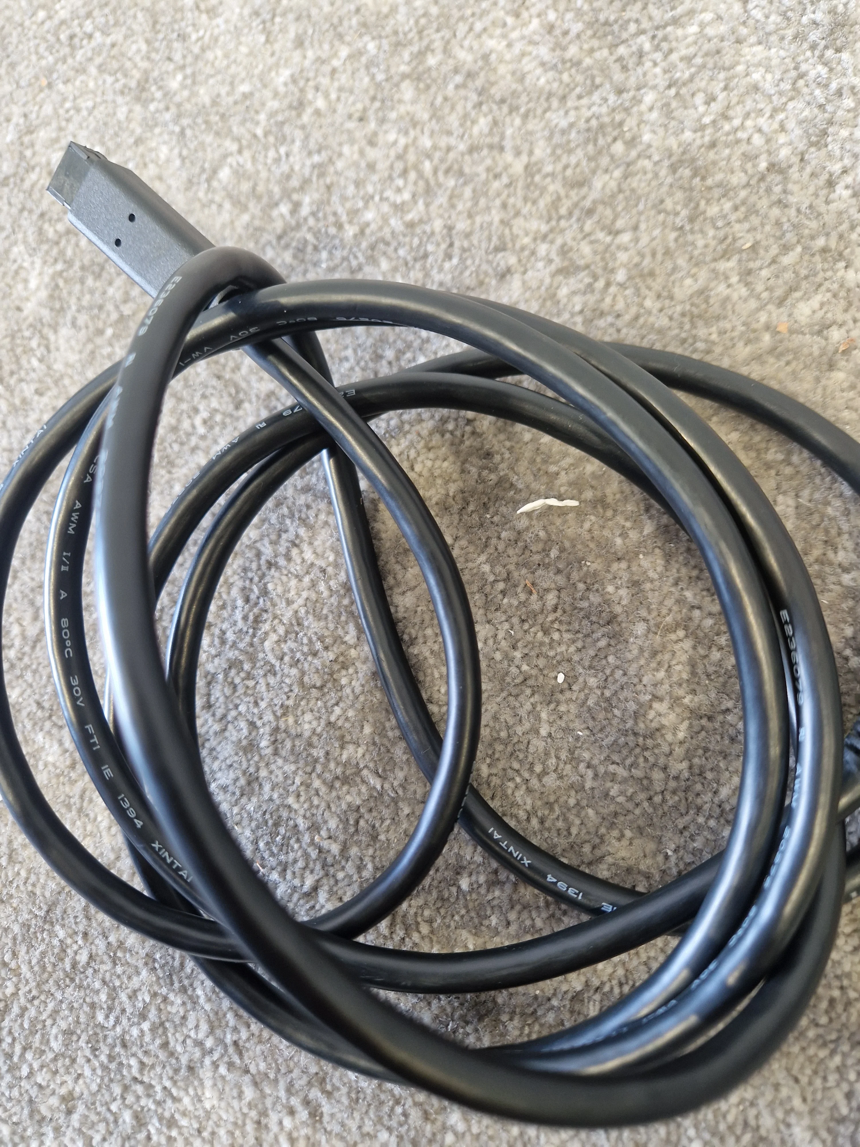 5ft 4 Pin Firewire Cable - High-Speed, Durable - Excellent - Image 6