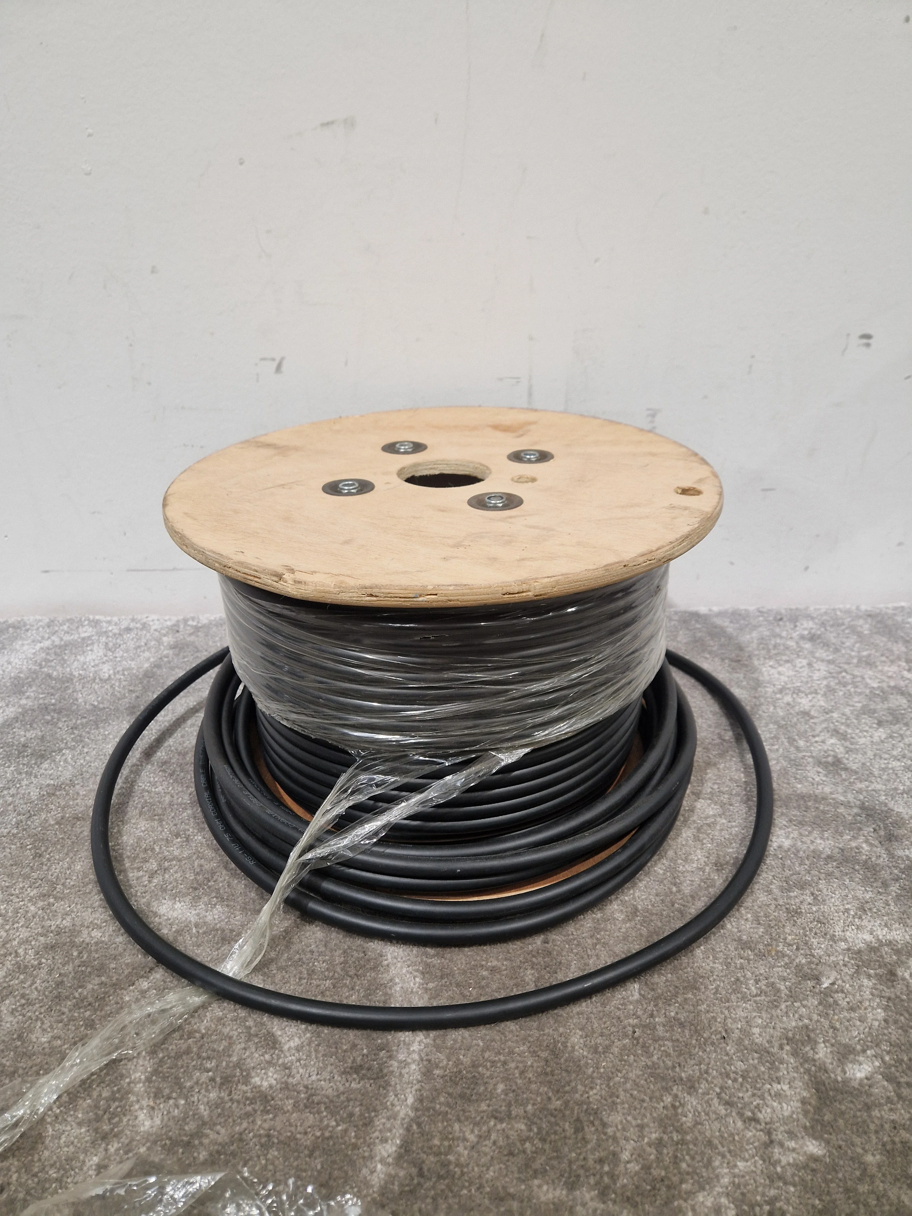 Unbranded Equipment Wire 200 Metres Black - High-Durability Cable - Excellent - Image 4