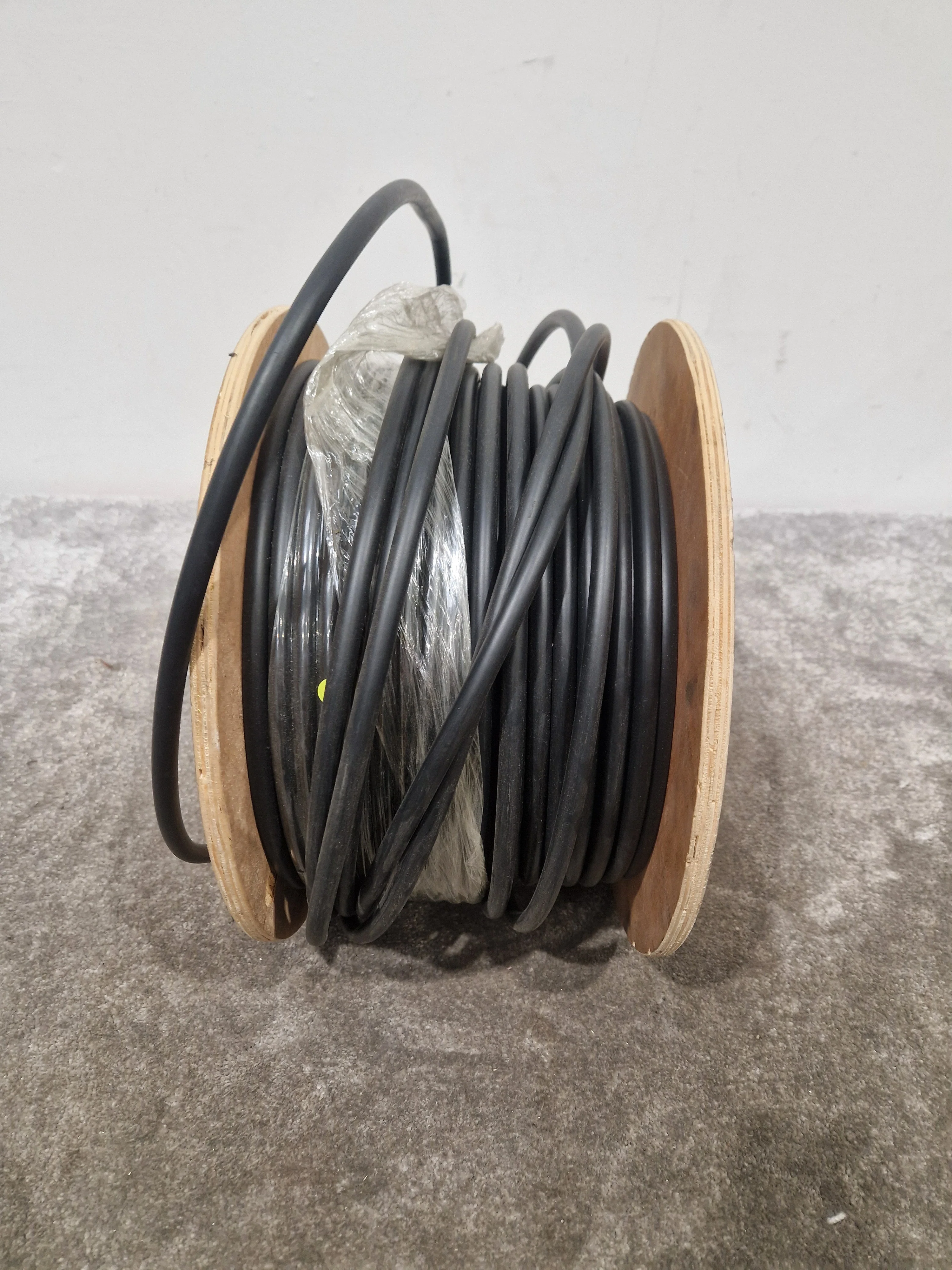 Unbranded Equipment Wire 200 Metres Black - High-Durability Cable - Excellent - Image 6