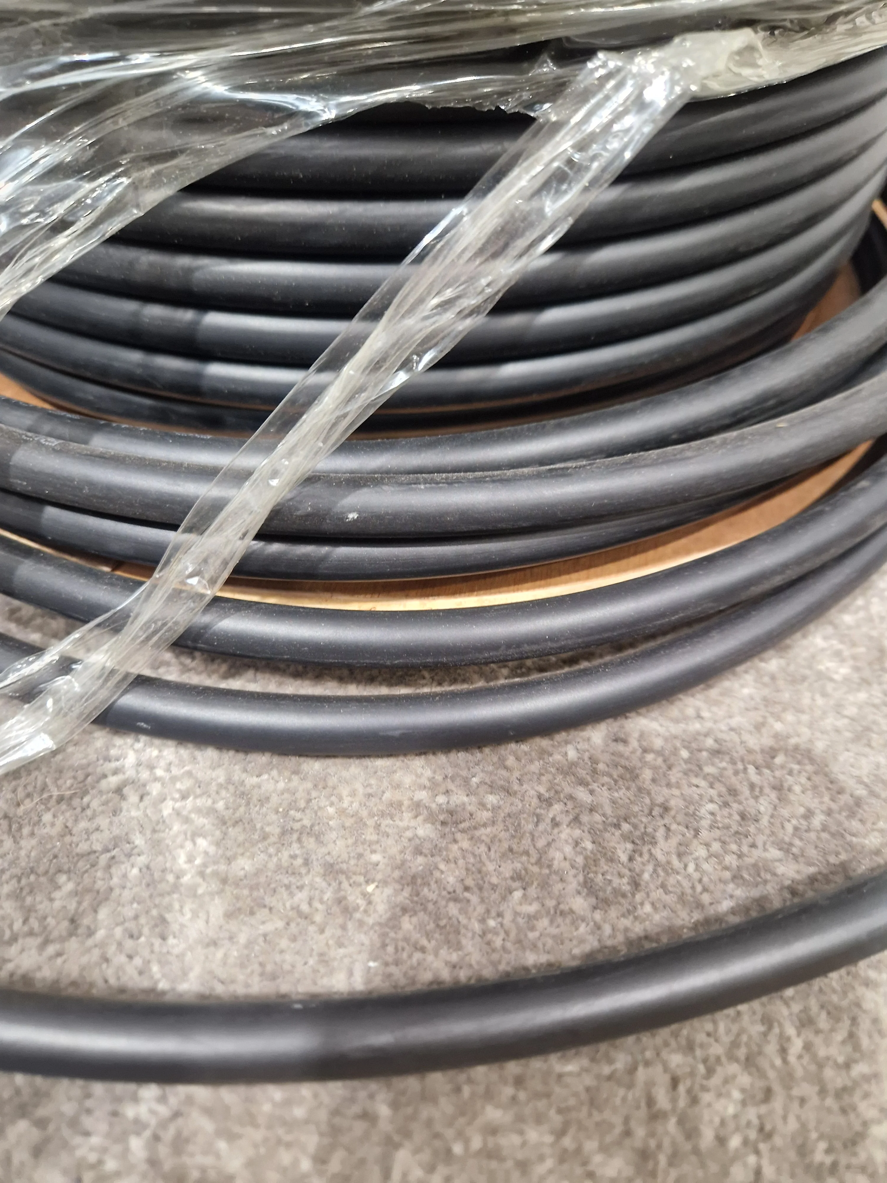 Unbranded Equipment Wire 200 Metres Black - High-Durability Cable - Excellent - Image 8