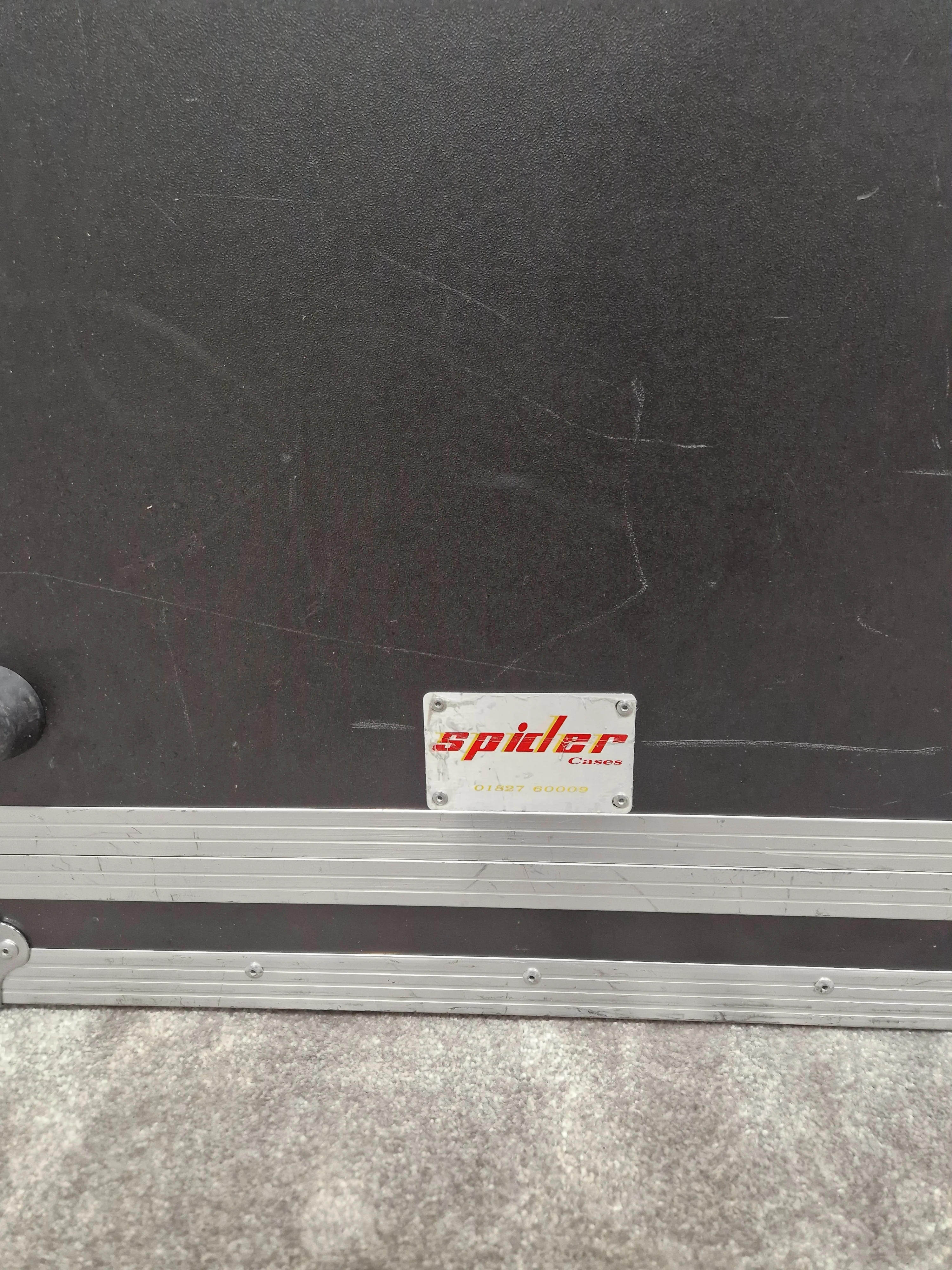 Unbranded Flight Case - Black/Silver – Flight Case - Good - Image 10
