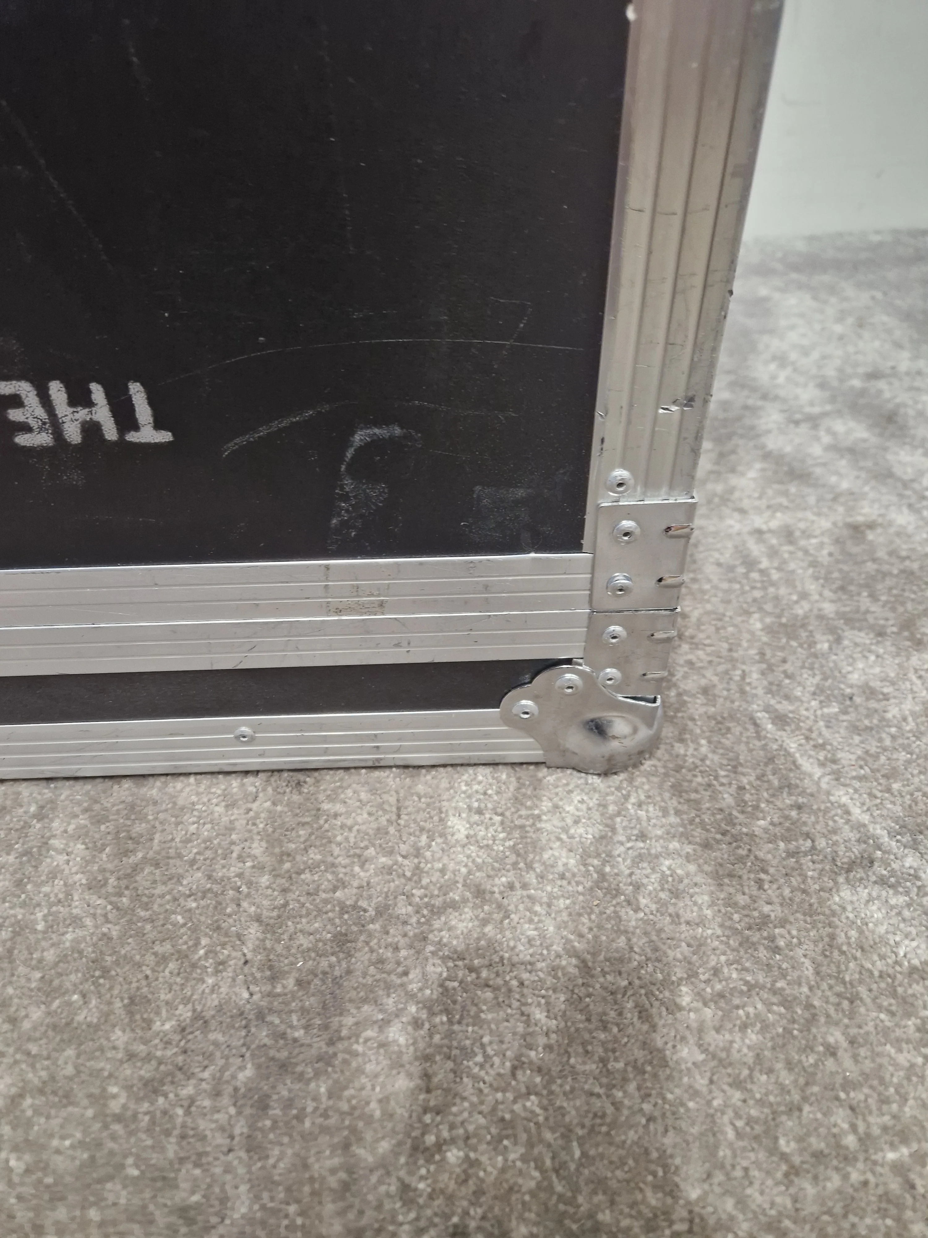 Unbranded Flight Case - Black/Silver – Flight Case - Good - Image 14