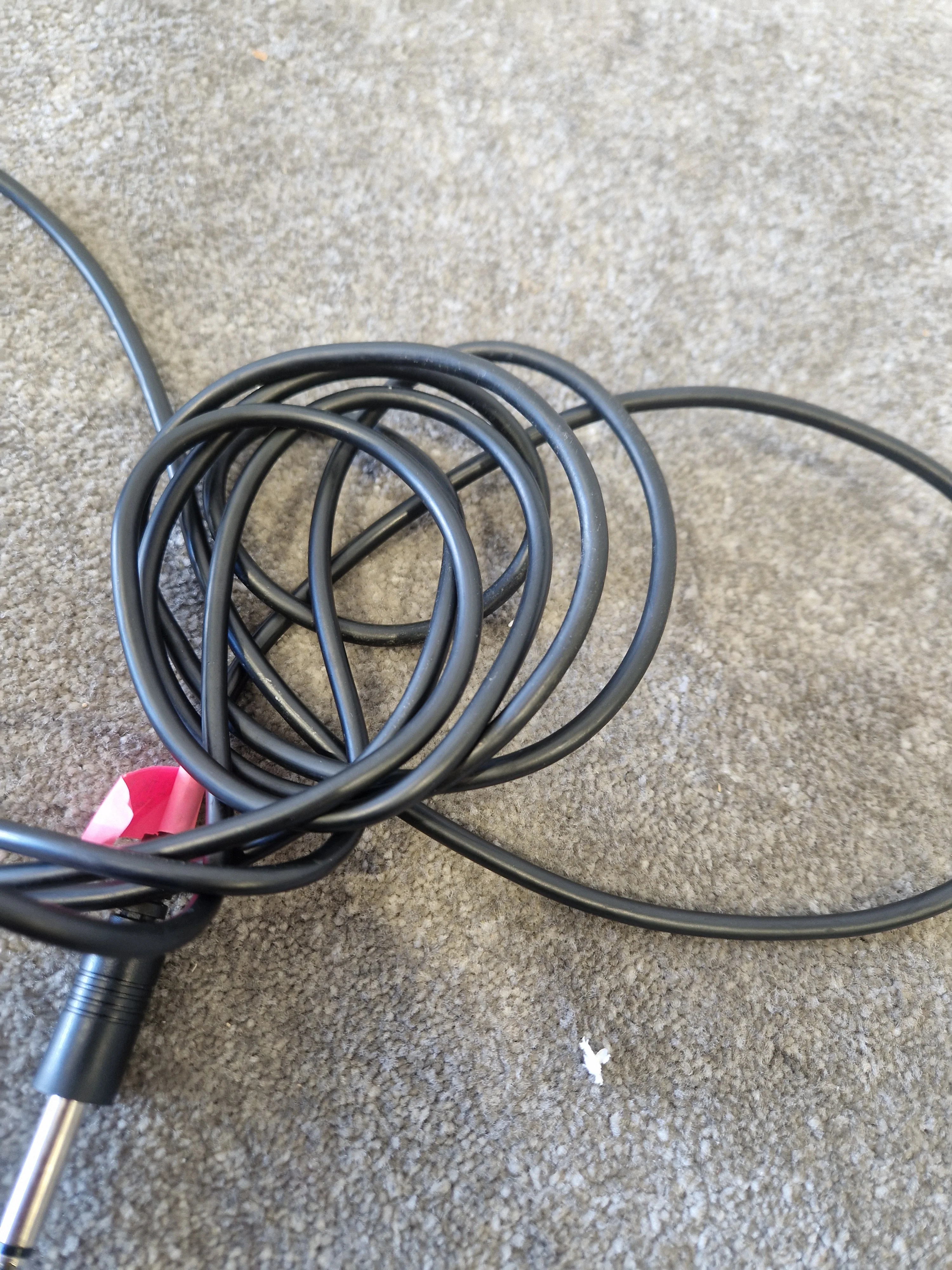 Unbranded Guitar Cable 9ft - Durable, Reliable - Excellent - Image 5