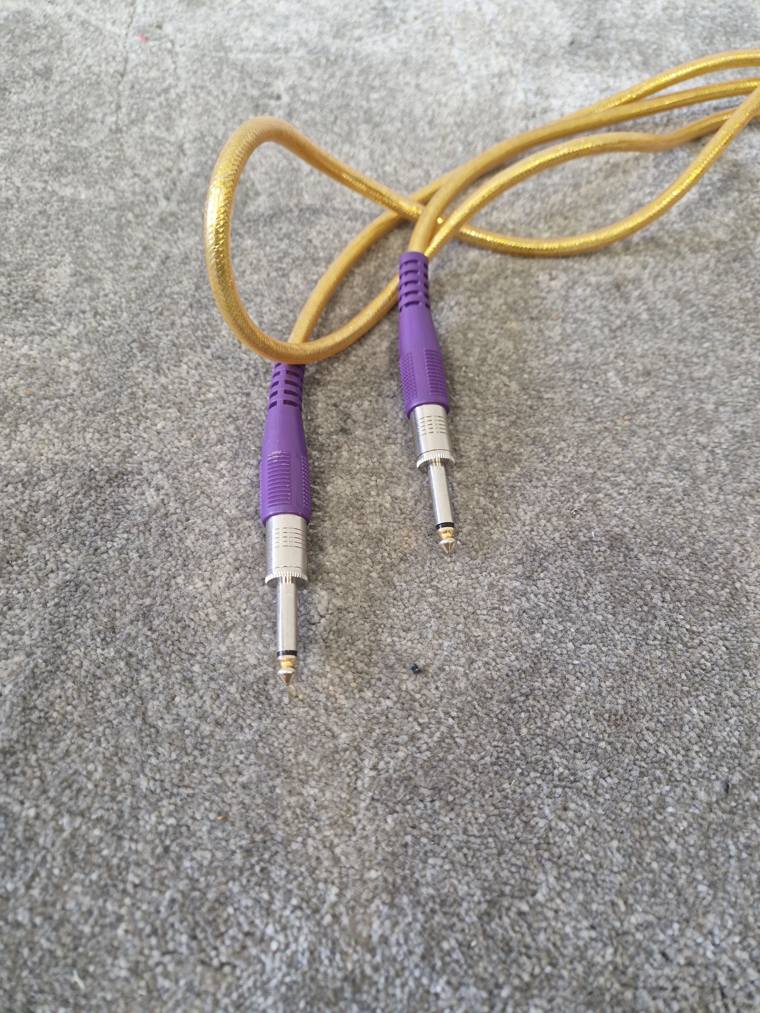 3m Gold Guitar Cable – Gold-Tipped ¼" Jack – Very Good - Image 2