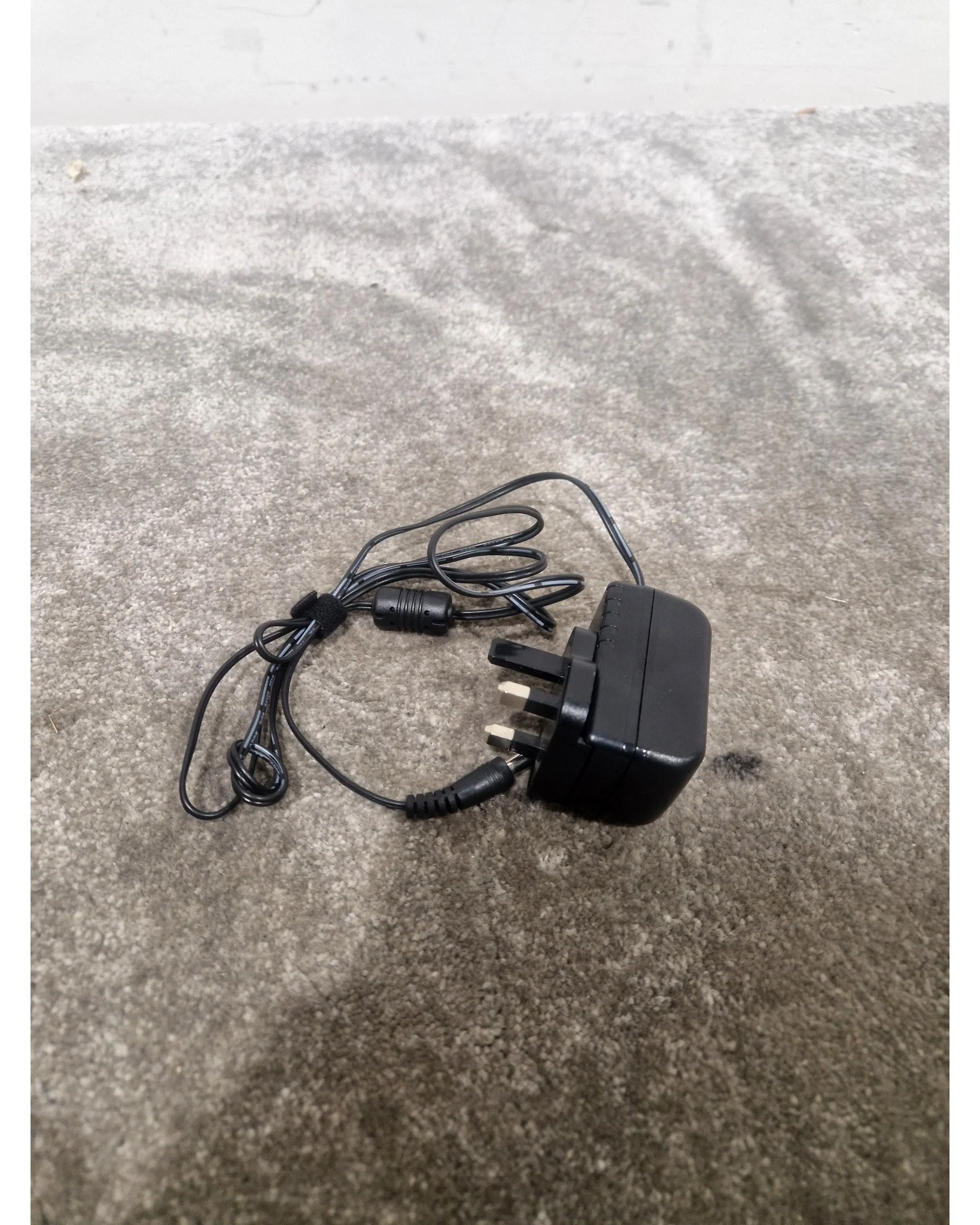 Unbranded Lot Of Power Supplies - X16 Black – Power Supply - Excellent - Image 10