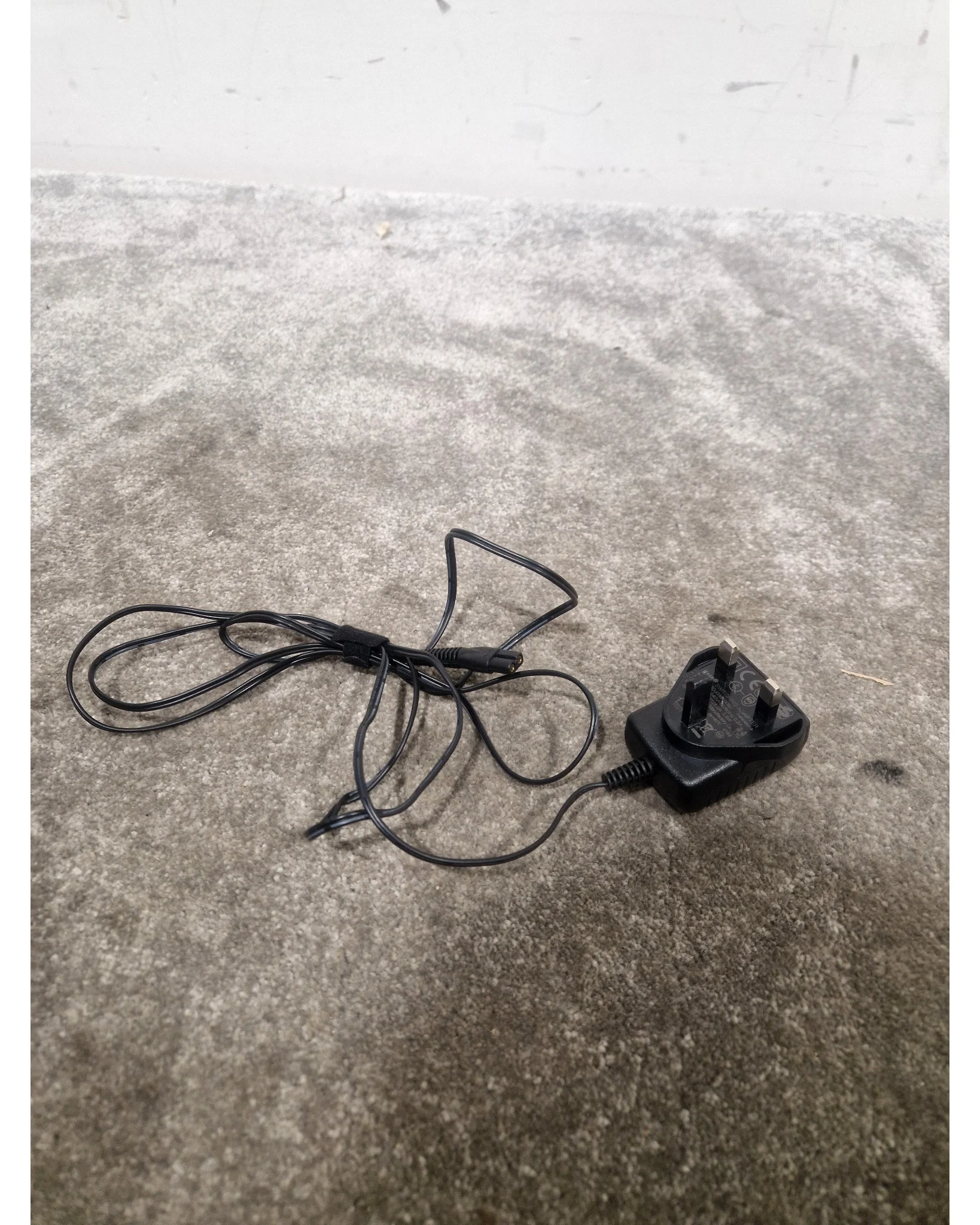Unbranded Lot Of Power Supplies - X16 Black – Power Supply - Excellent - Image 4