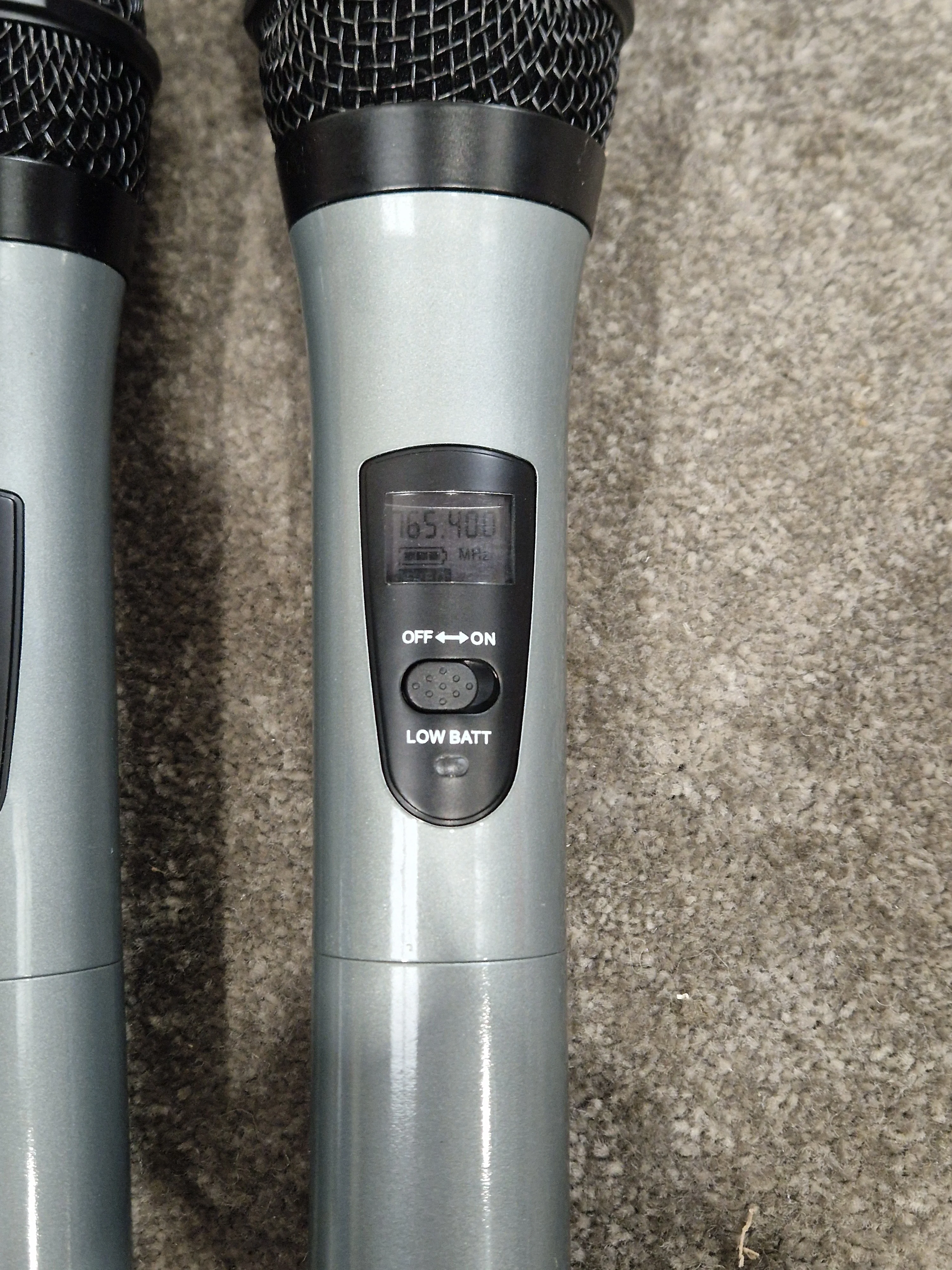 Unbranded Microphone Pair - Studio Condenser Mics - Excellent - Image 3