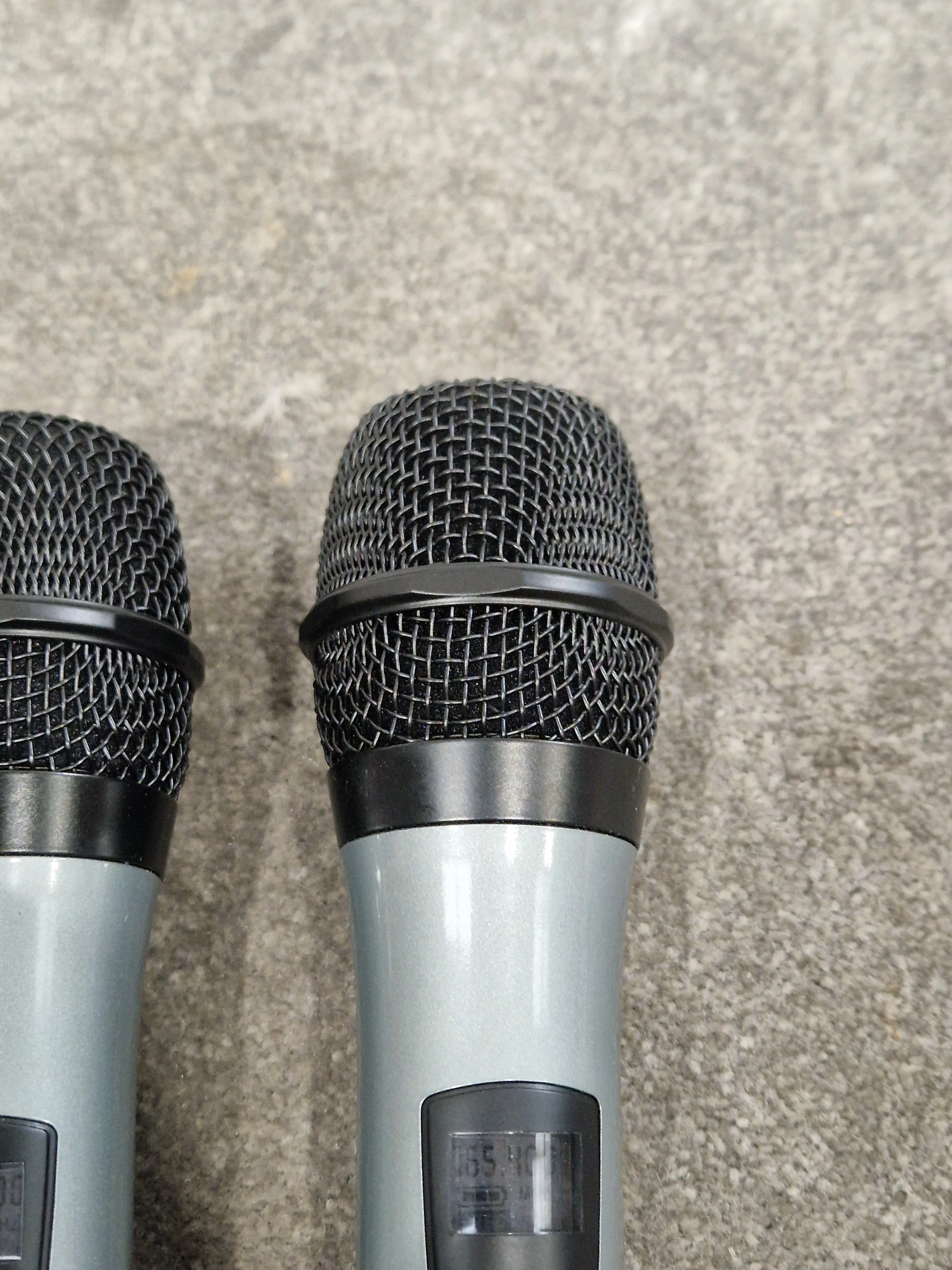 Unbranded Microphone Pair - Studio Condenser Mics - Excellent - Image 6