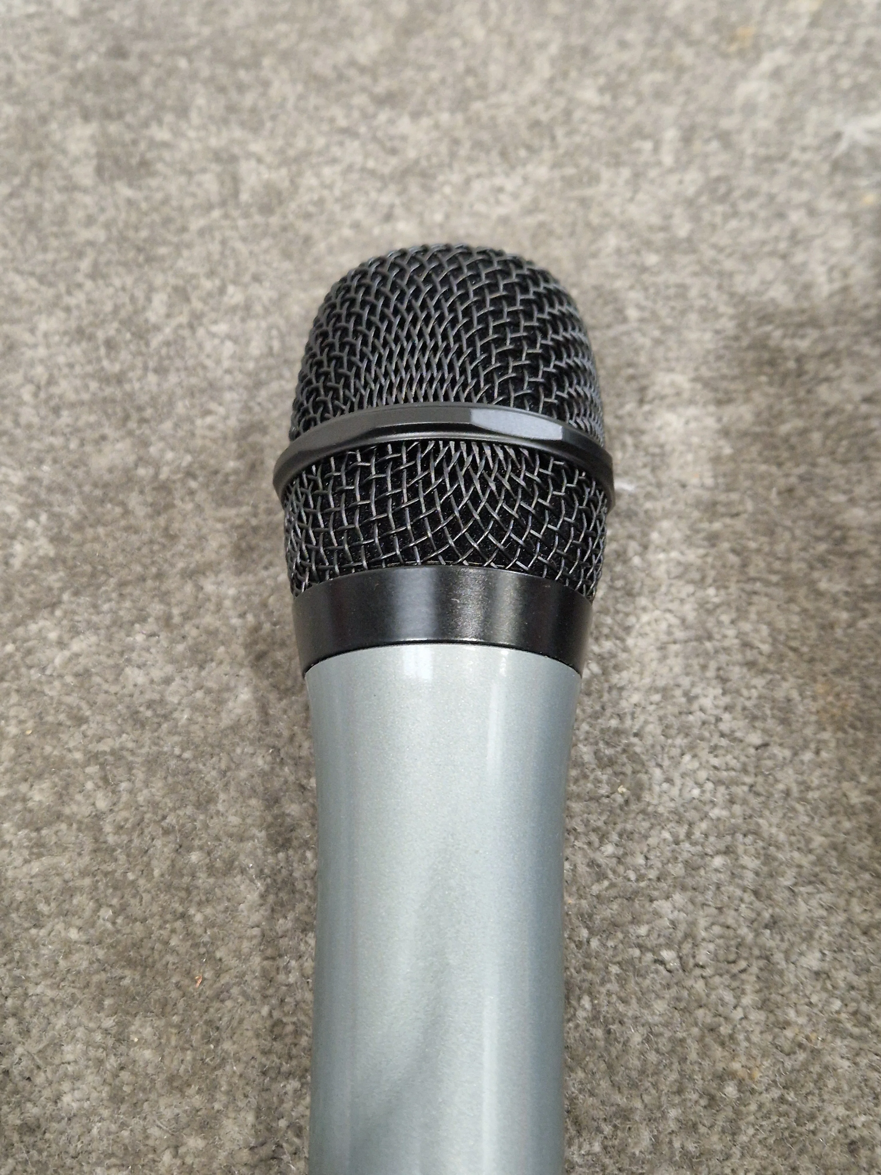 Unbranded Microphone Pair - Studio Condenser Mics - Excellent - Image 9