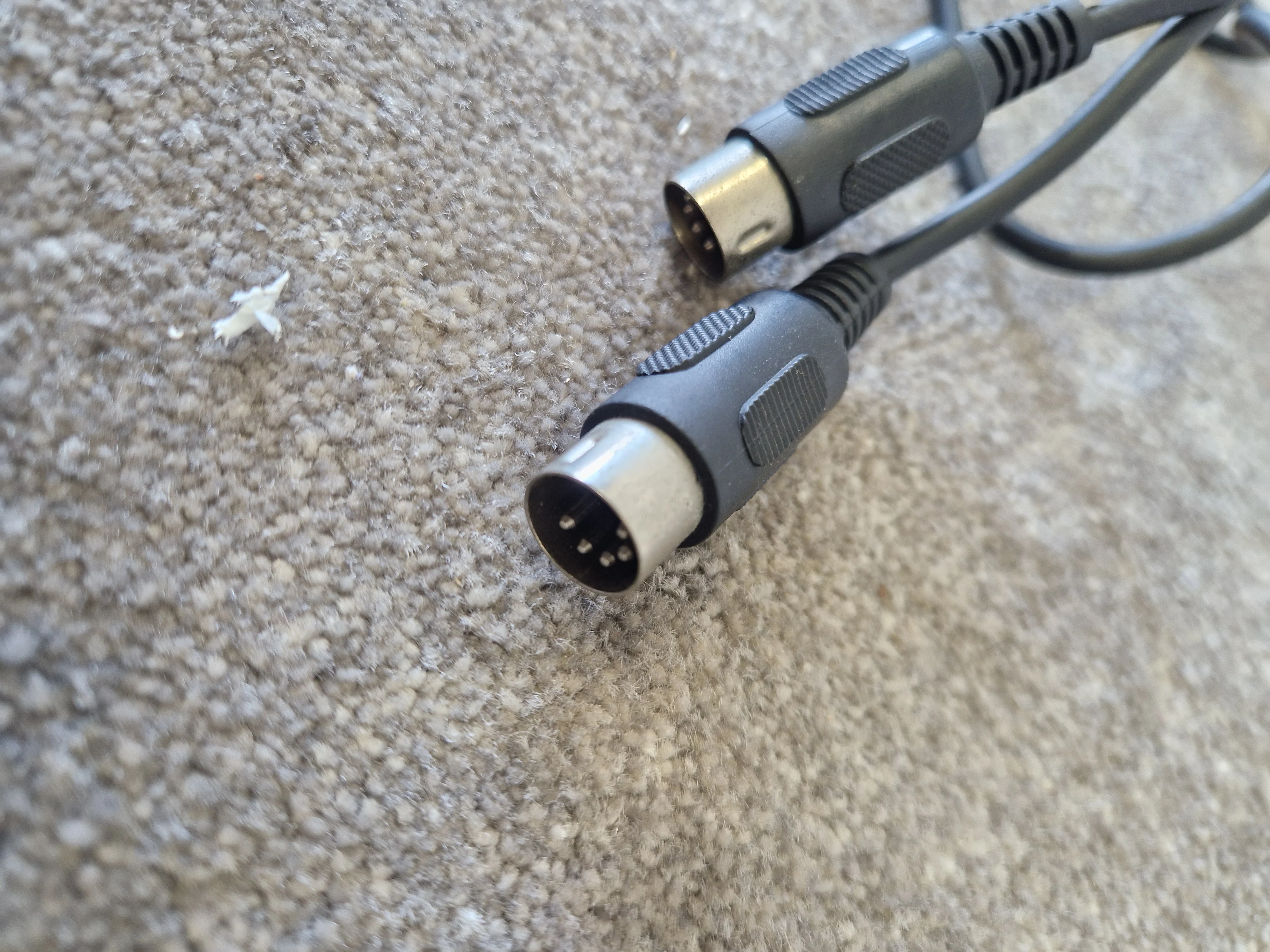 Unbranded Midi 2 FT Cable - 2 FT Length, Durable - Excellent - Image 3