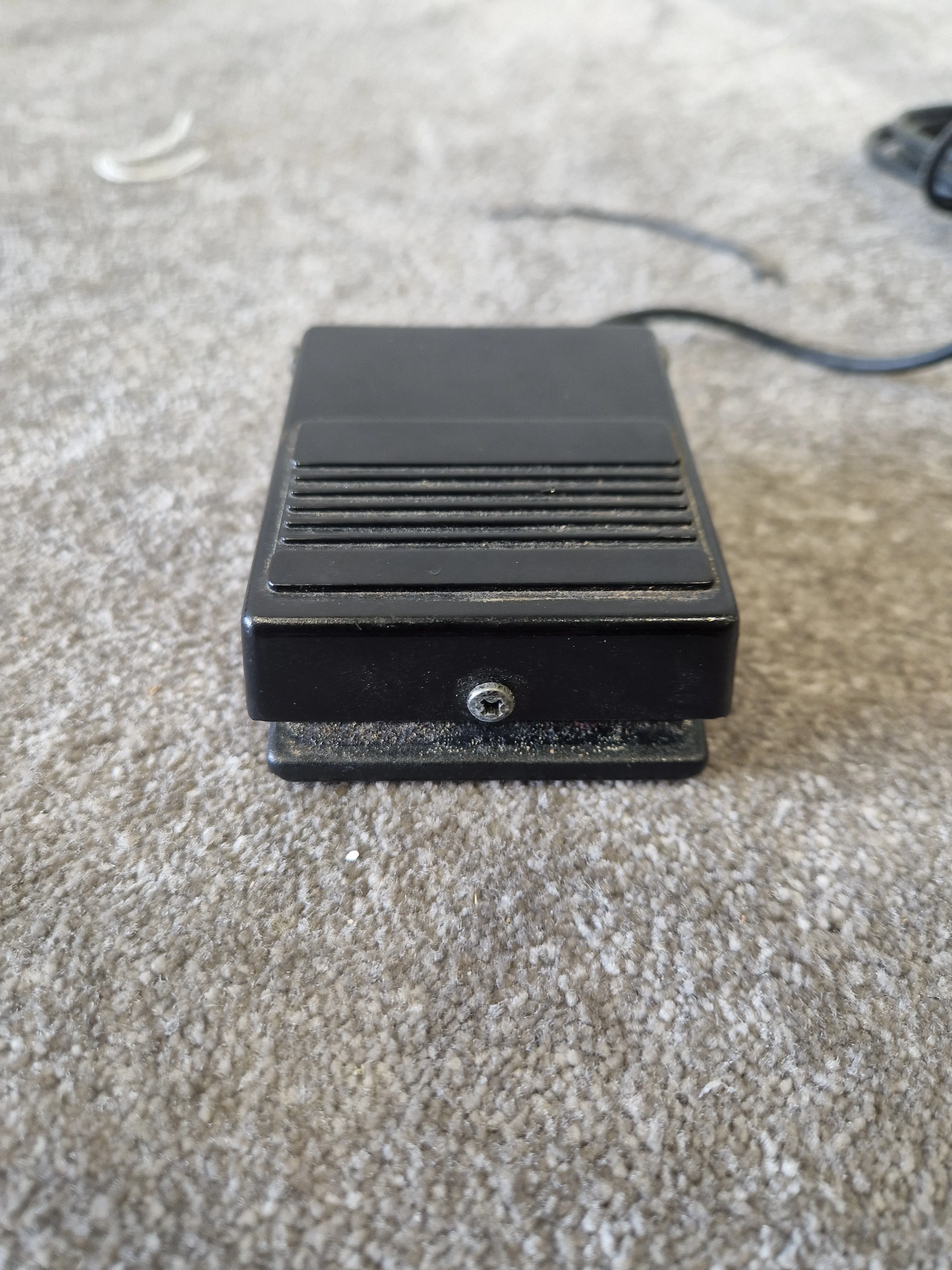 Unbranded Expression Pedal for Keyboard / Digital Piano - Durable, Reliable - Very Good - Image 4
