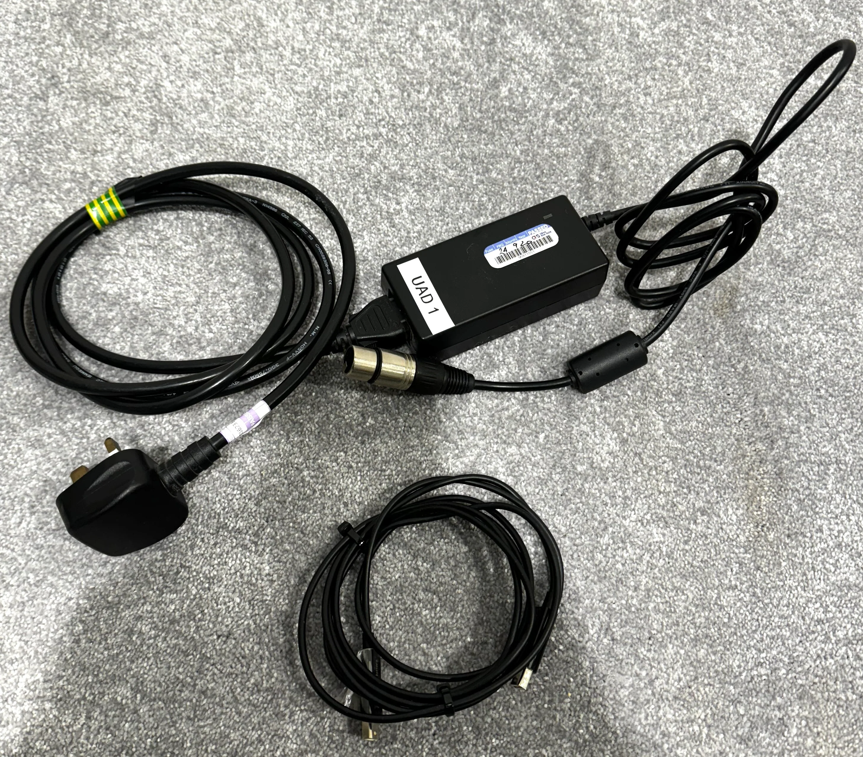 Universal Audio UAD-2 Satellite Quad Thunderbolt 2 DSP Processor - Image 5
