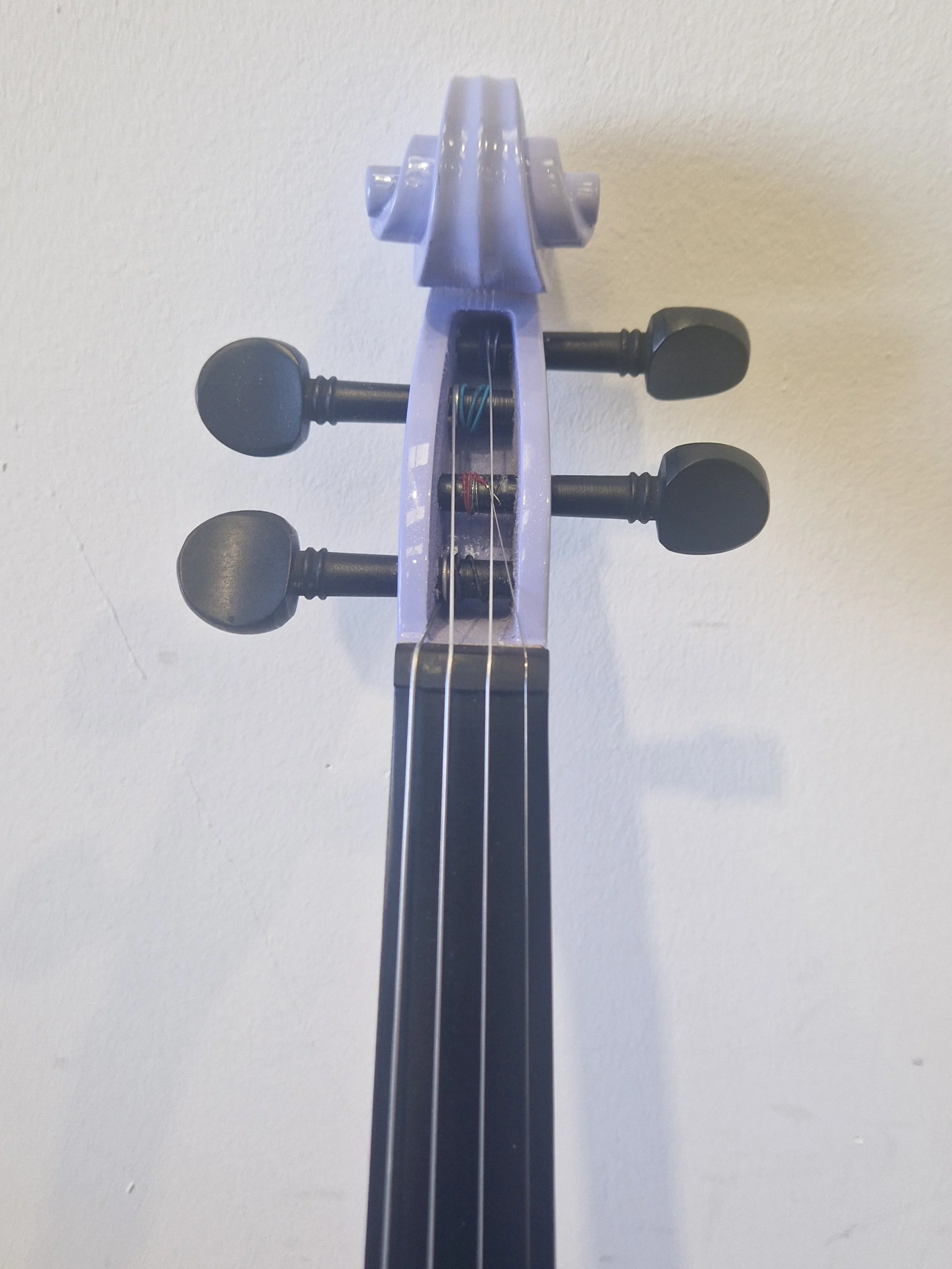Vangoa 4/4 Full Size 4-String Electric Violin – Electro Acoustic w/ Case - Very Good - Image 4