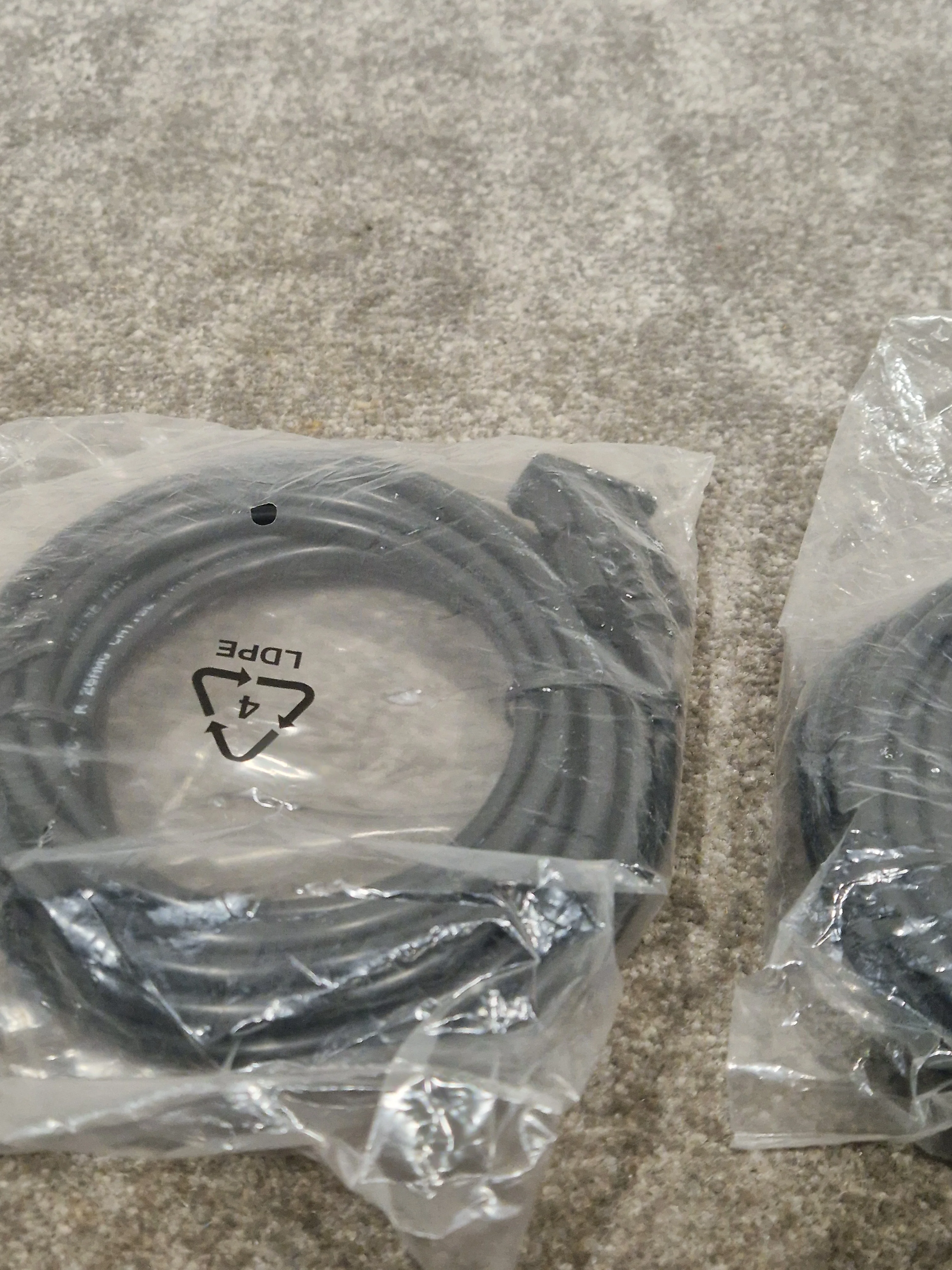 VGA TO Ethernet (RJ45) Cable Set OF 3 - High-Speed Data Transfer - Excellent w/ Original Packaging - Image 11