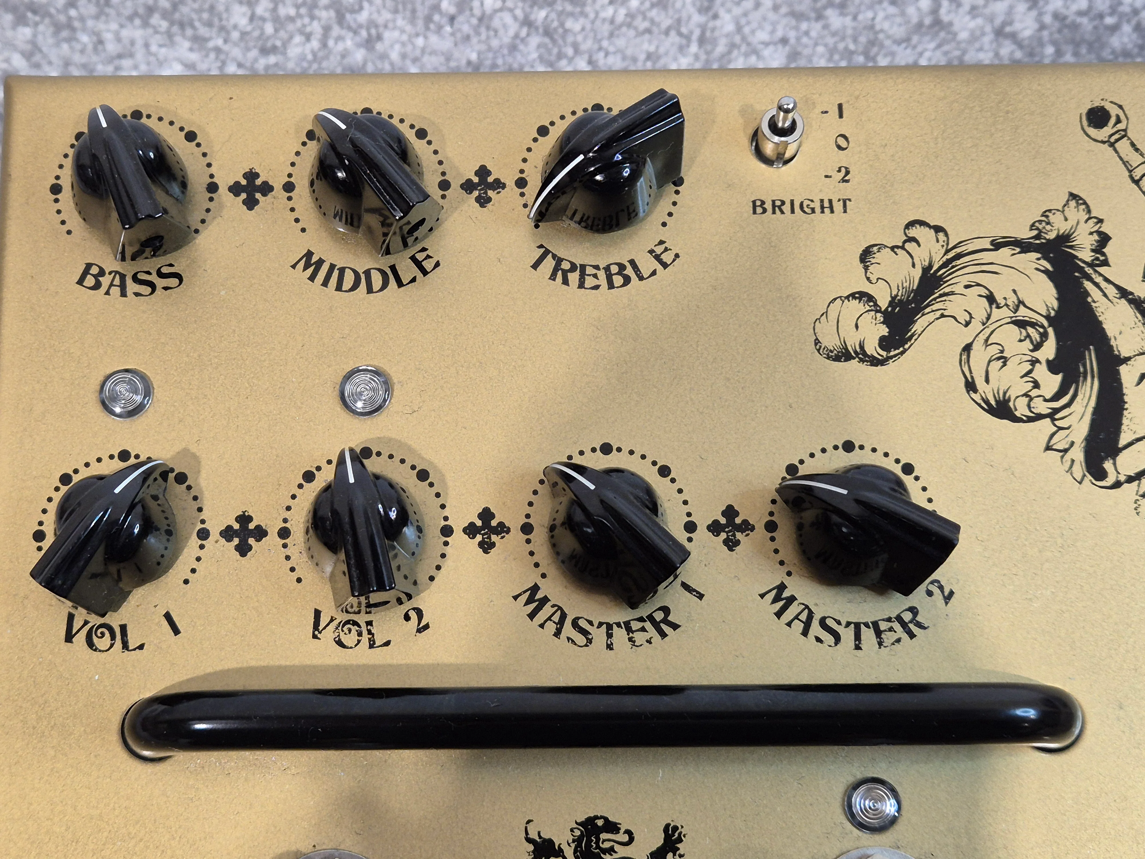 Victory V4 The Sheriff - Two Channel Preamp Pedal - Image 6